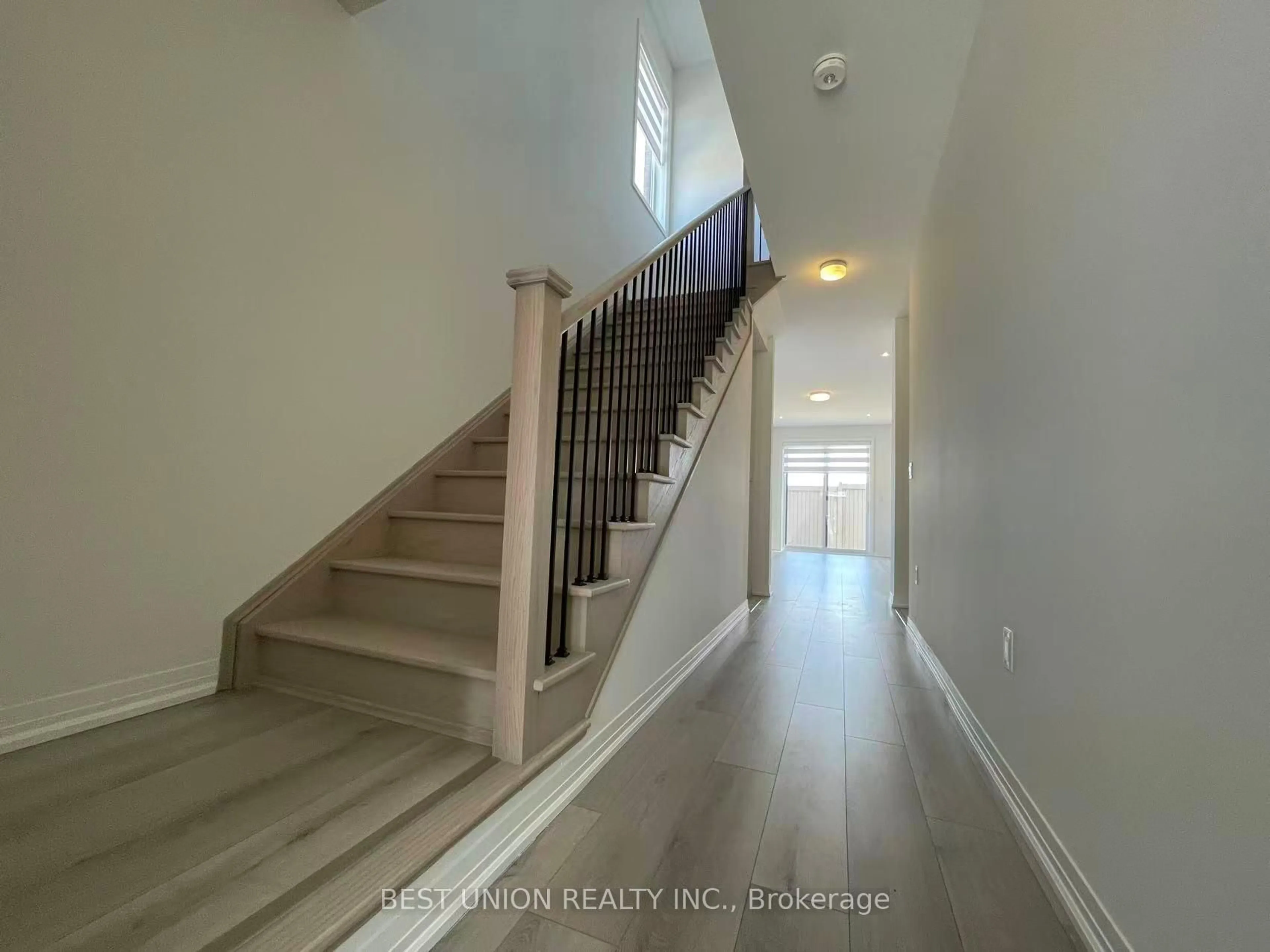 Unknown for 70 Tipp Dr, Richmond Hill Ontario L4E 1J3