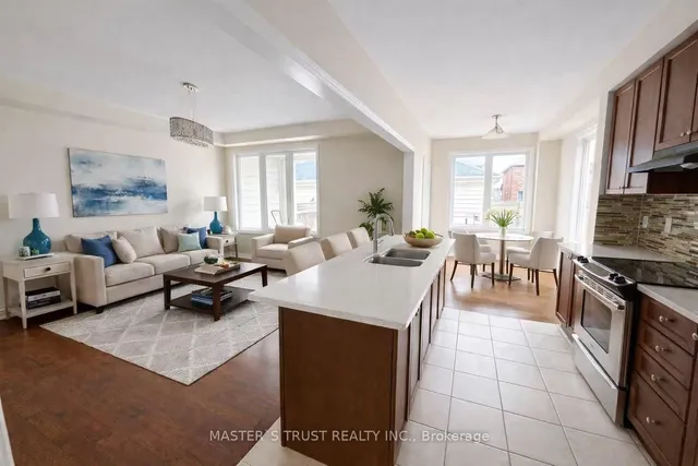 271 Riverlands Ave, Markham 3