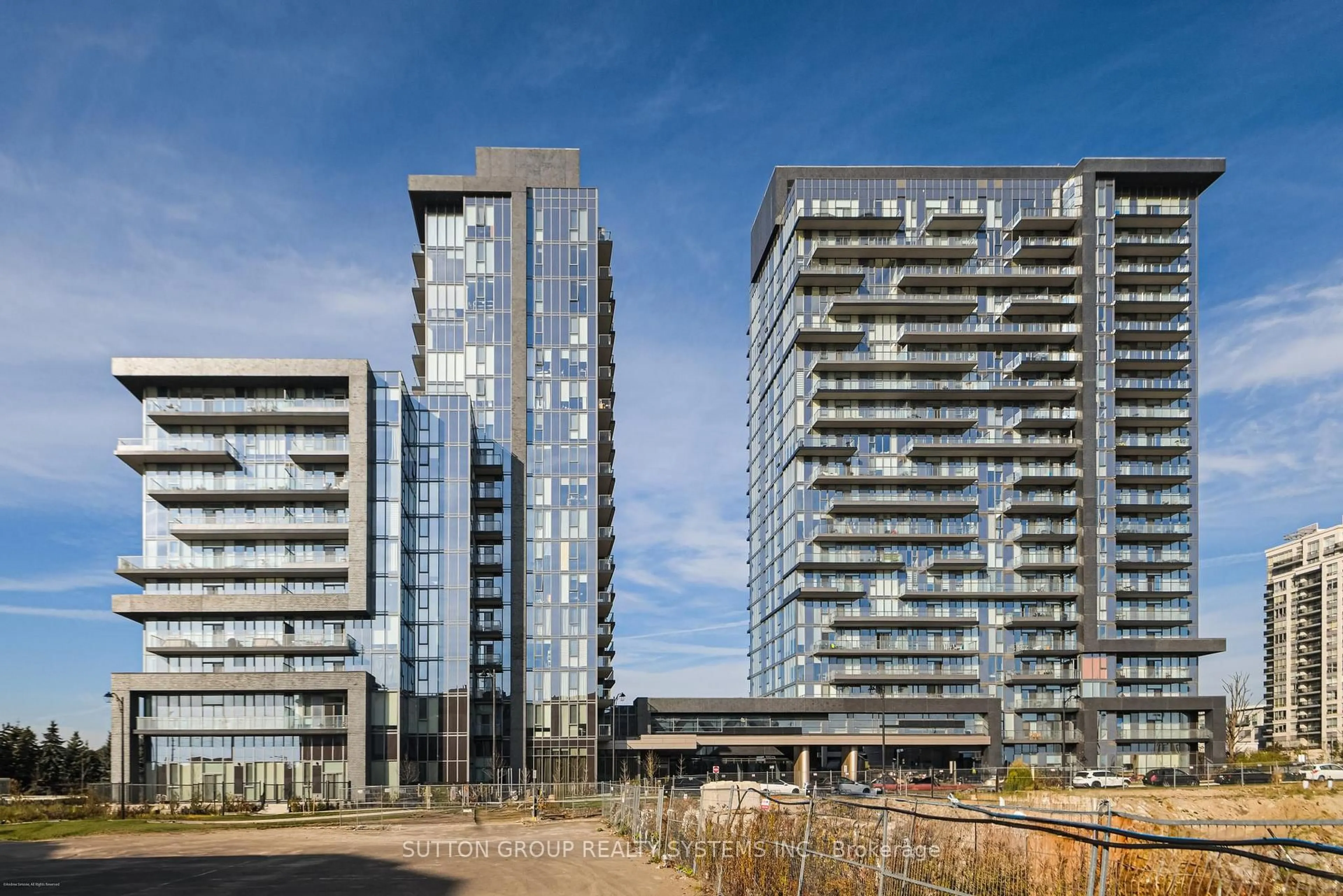 Unknown for 10 Gatineau Dr #204, Vaughan Ontario L4J 0L2