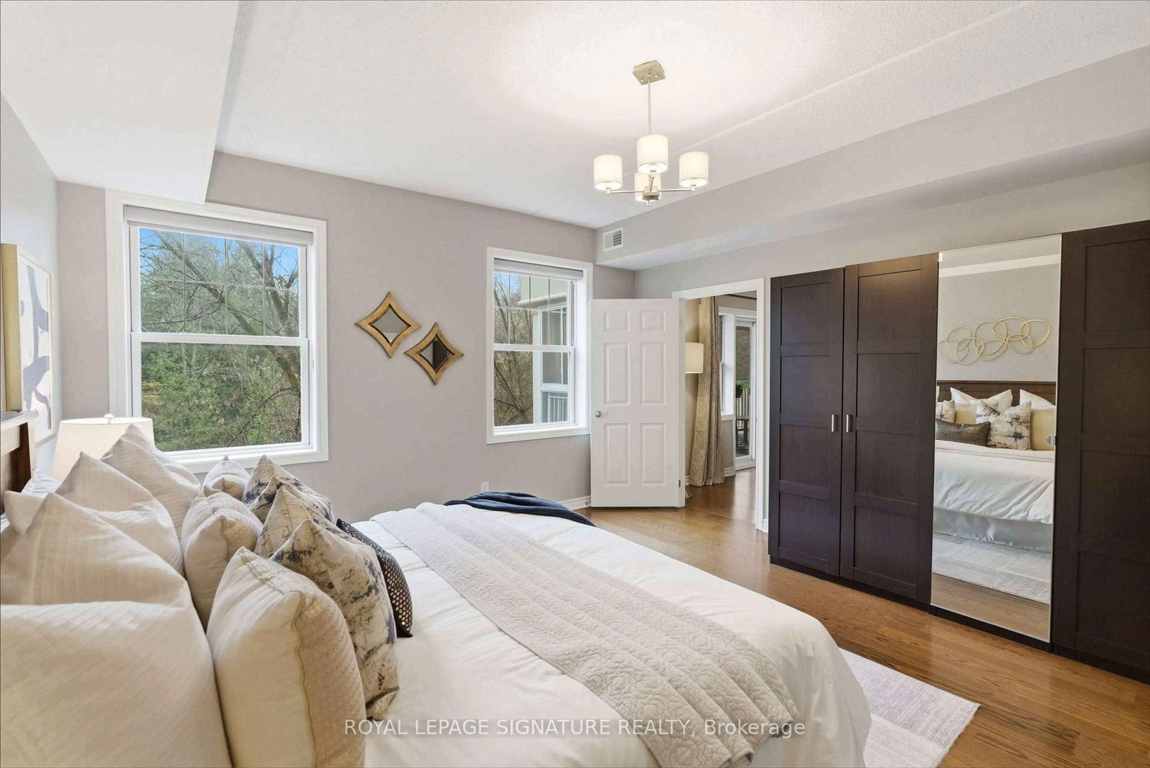 Bedroom with bed, unknown for 220 Main St #106, Uxbridge Ontario L9P 0B6