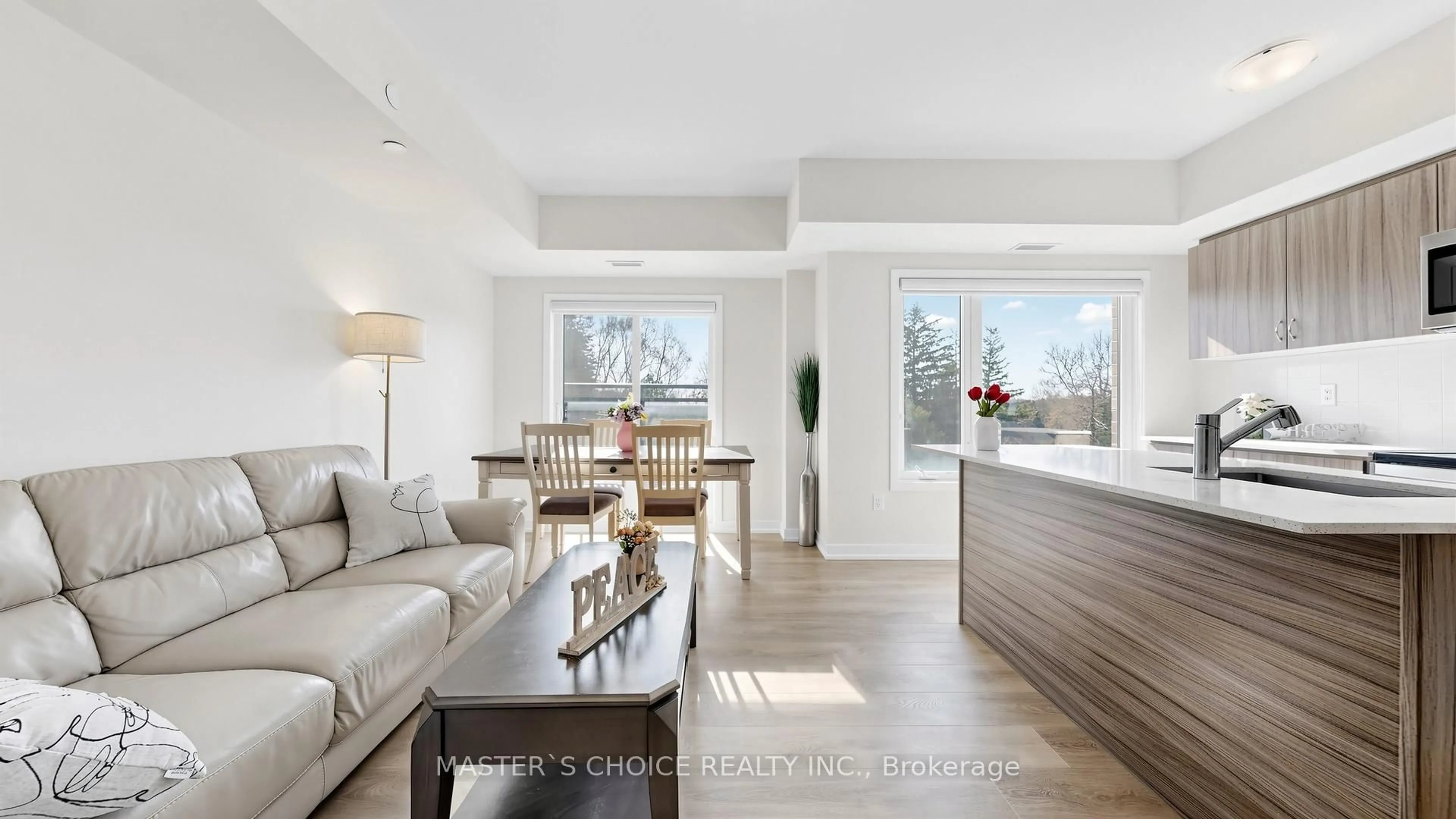 Living room with furniture, wood/laminate floor for 56 Elizabeth St #1404, Richmond Hill Ontario L4C 5W2