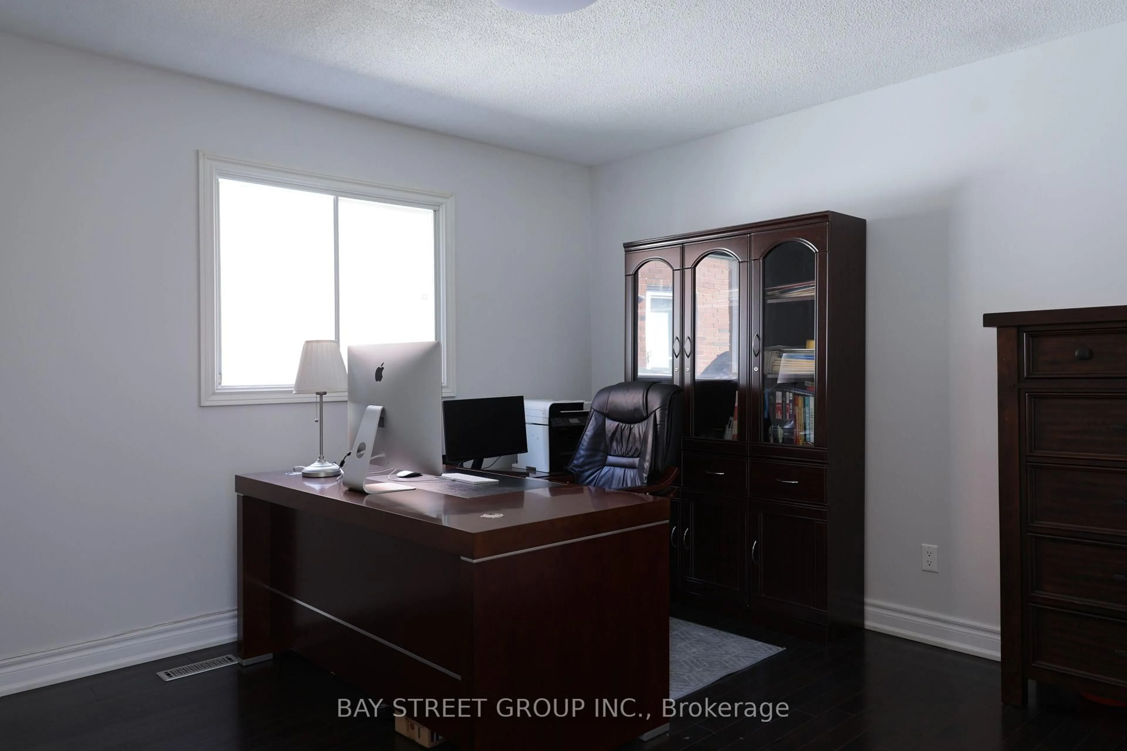 A pic of a room for 19 Delancey Cres, Markham Ontario L3P 7C9