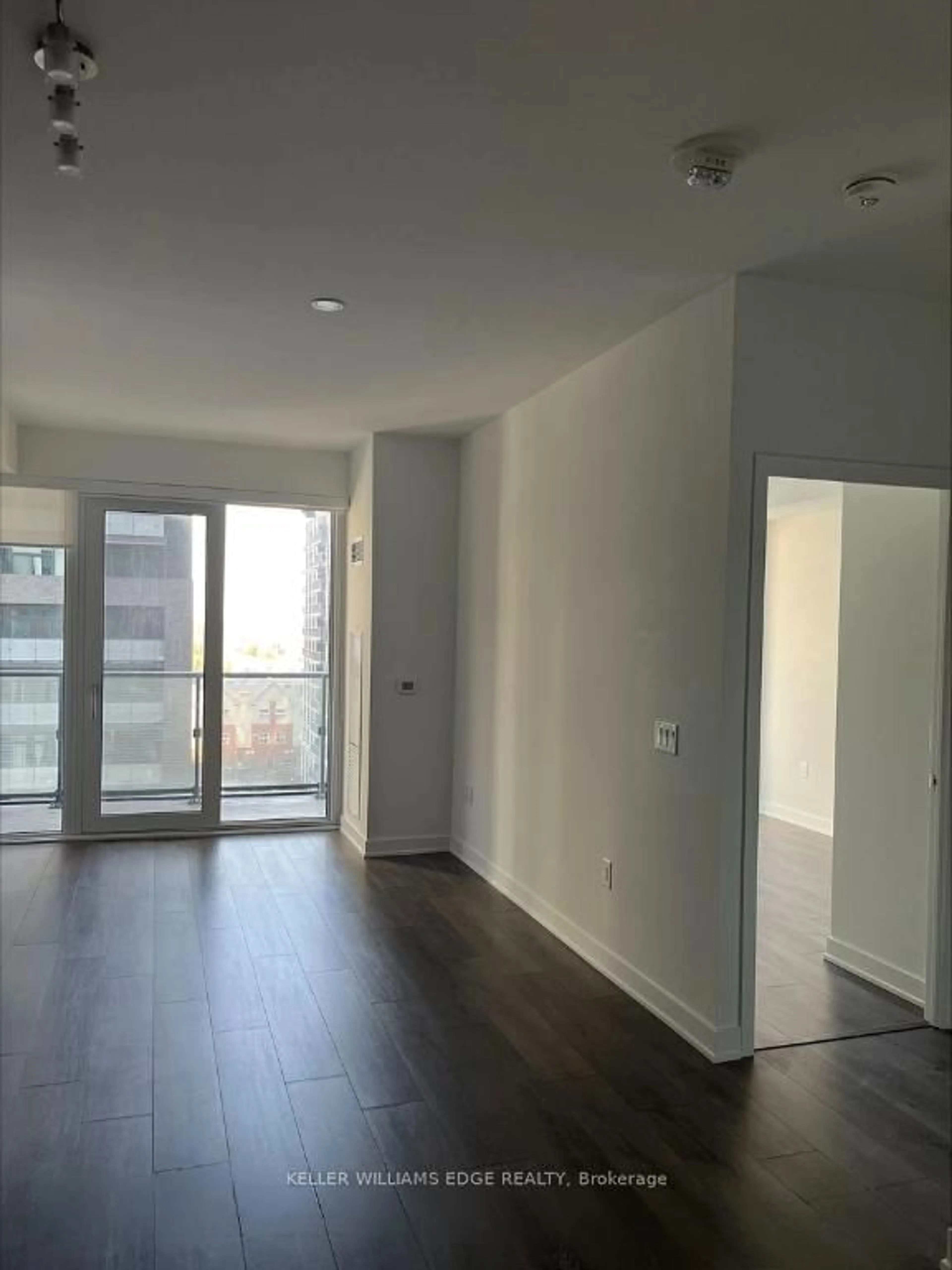 A pic of a room for 95 Oneida Cres #706, Richmond Hill Ontario L4B 0B1