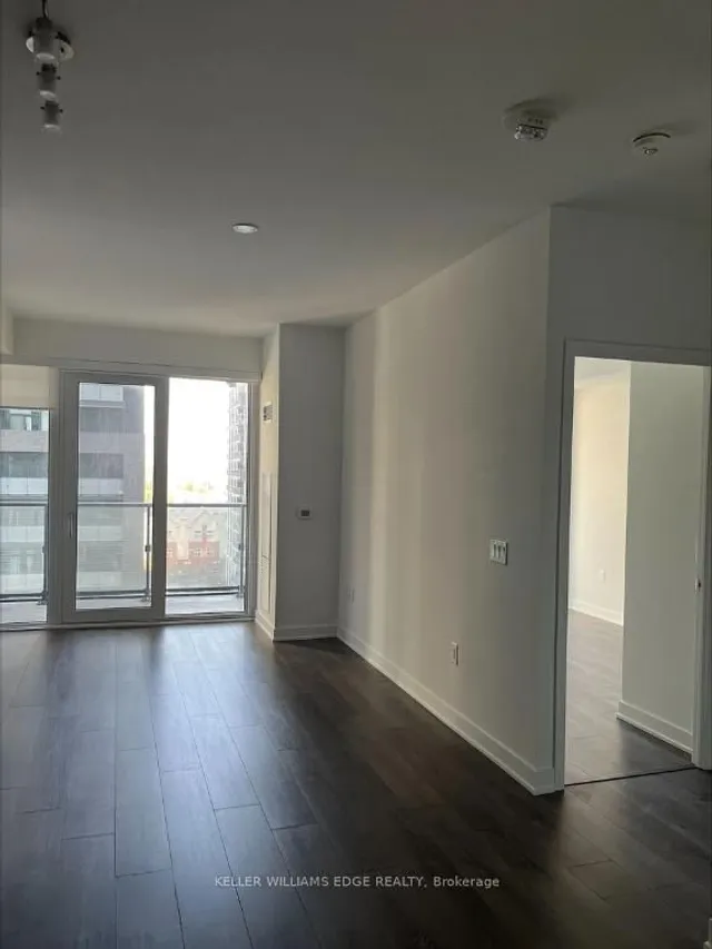 95 Oneida Cres #706, Richmond Hill 3
