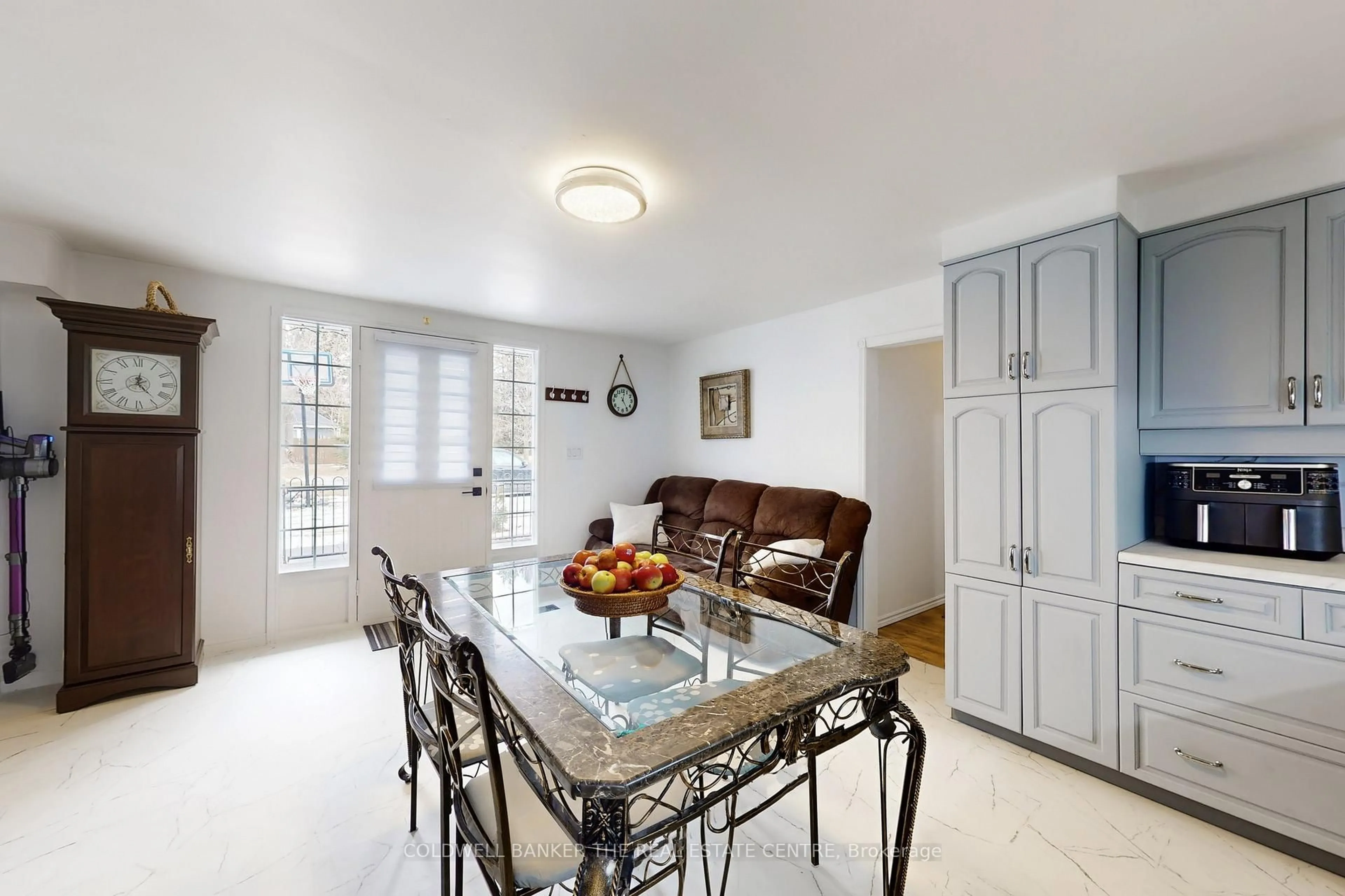 Dining room, ceramic/tile floor for 8352 Main Lisle St, Adjala-Tosorontio Ontario L0M 1M0