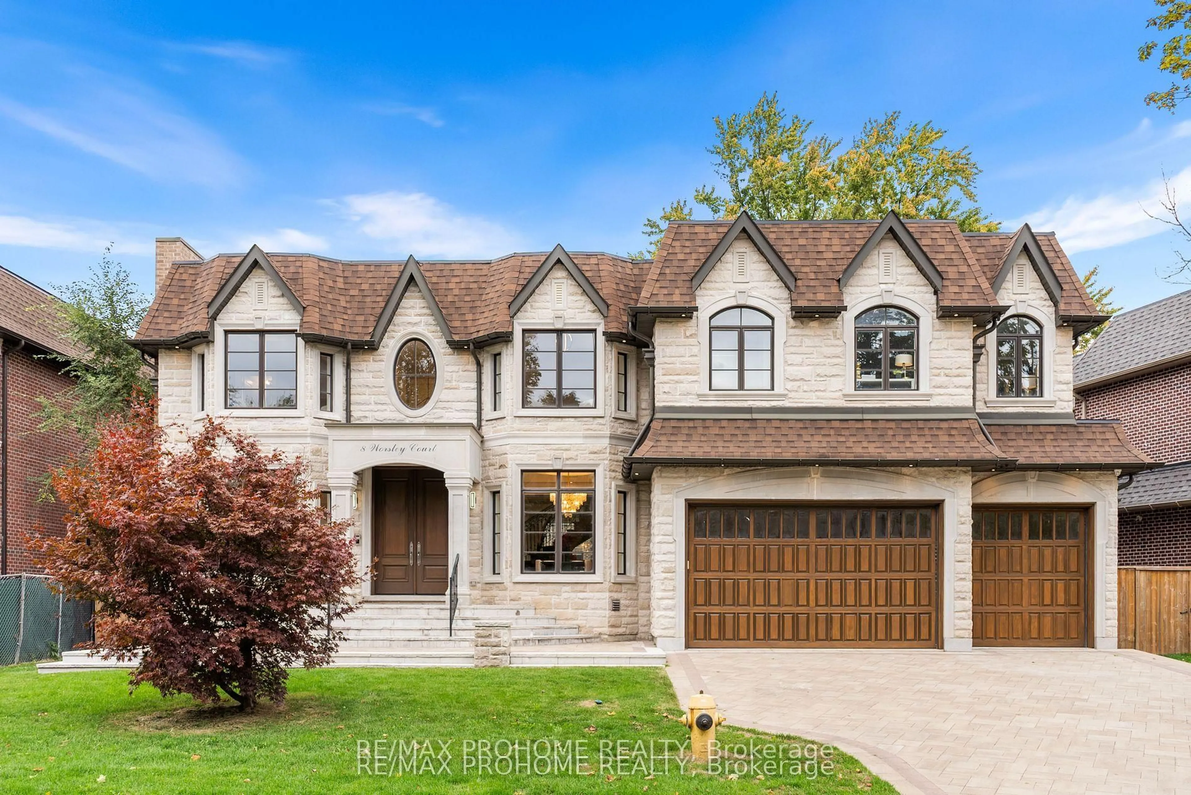 Home with brick exterior material, street for 8 Worsley Crt, Markham Ontario L3R 1V4