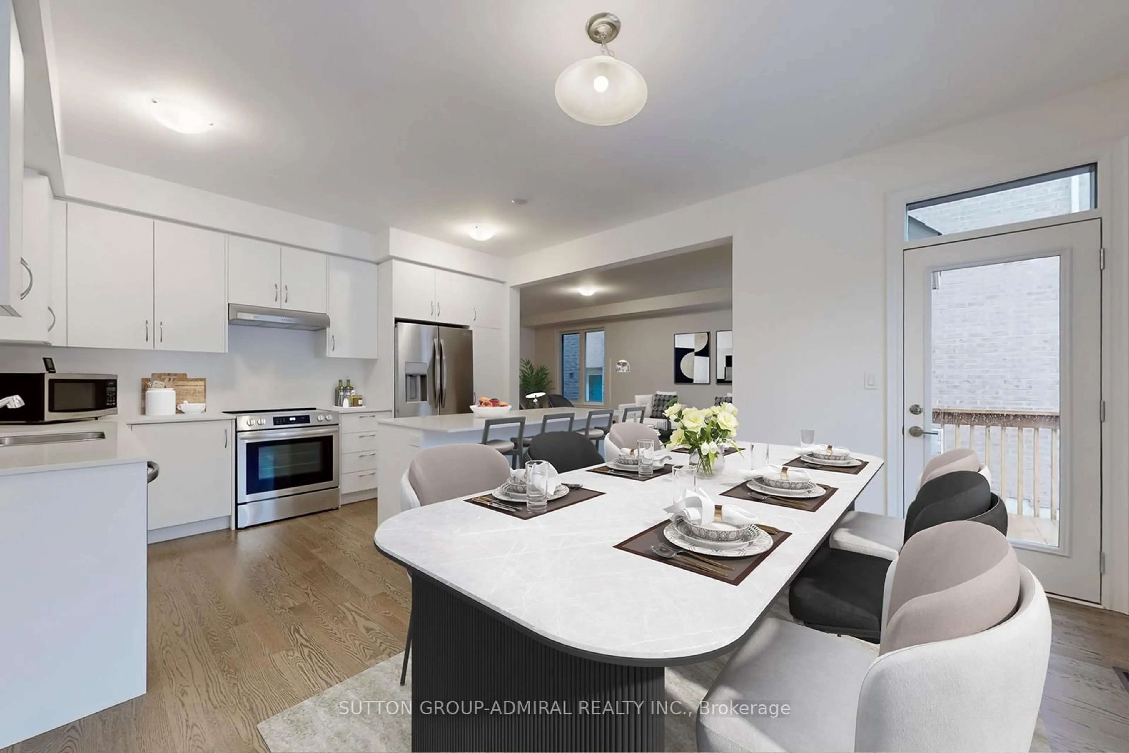 Open concept kitchen, unknown for 5 Culbert Rd, Bradford West Gwillimbury Ontario L3Z 4P3