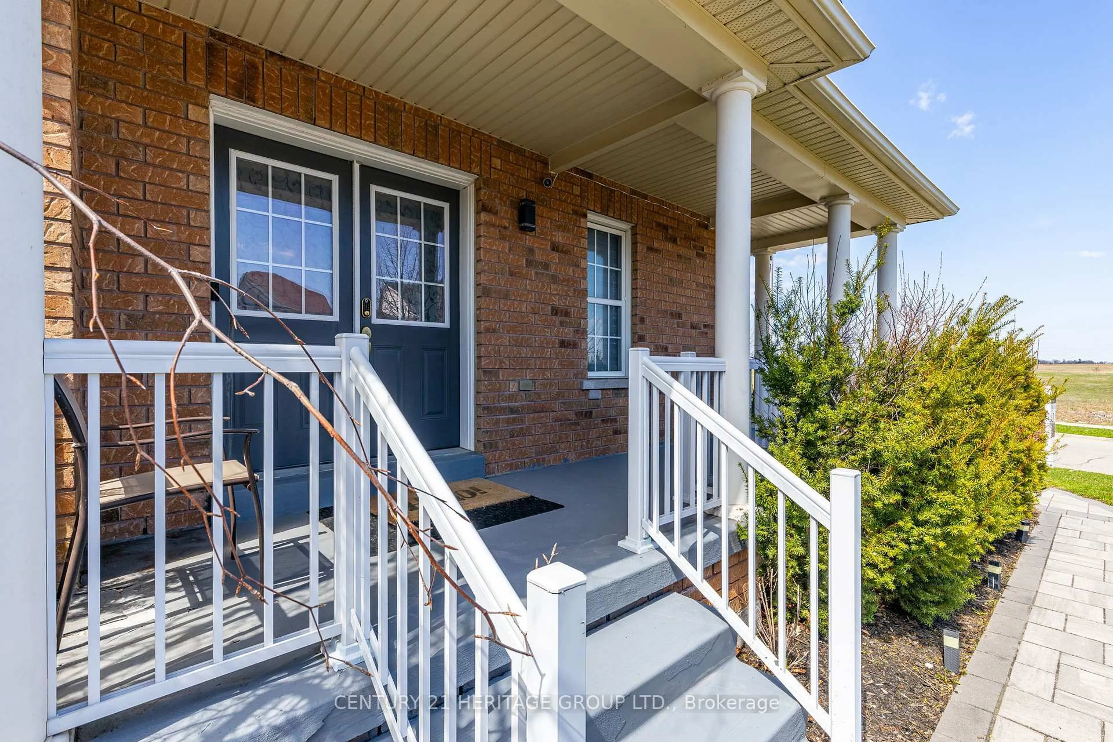 Unknown for 117 Four Seasons Cres, Newmarket Ontario L9N 0C4