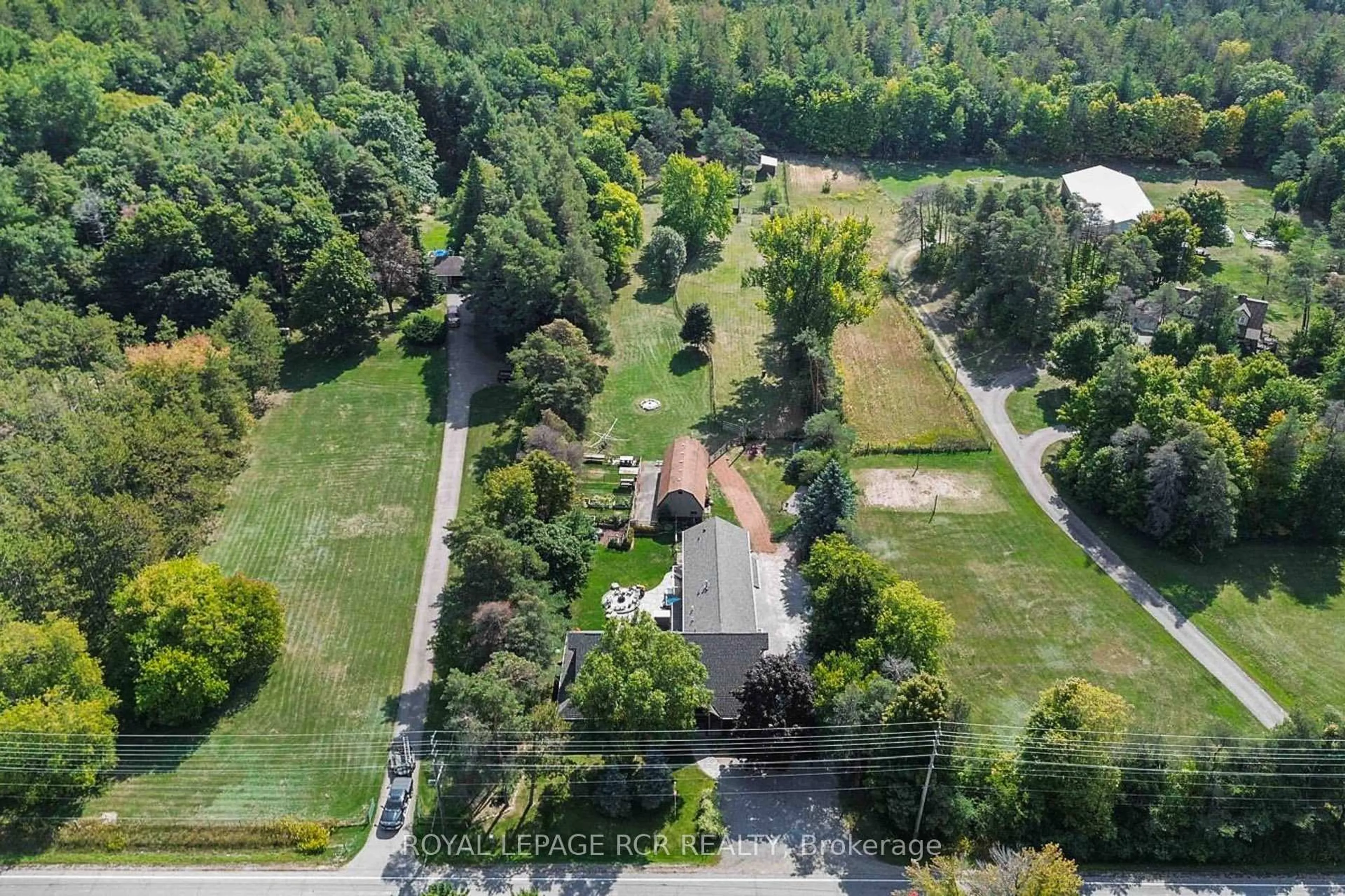 A pic from outside/outdoor area/front of a property/back of a property/a pic from drone, forest/trees view for 4143 Vivian Rd, Whitchurch-Stouffville Ontario L4A 2A7