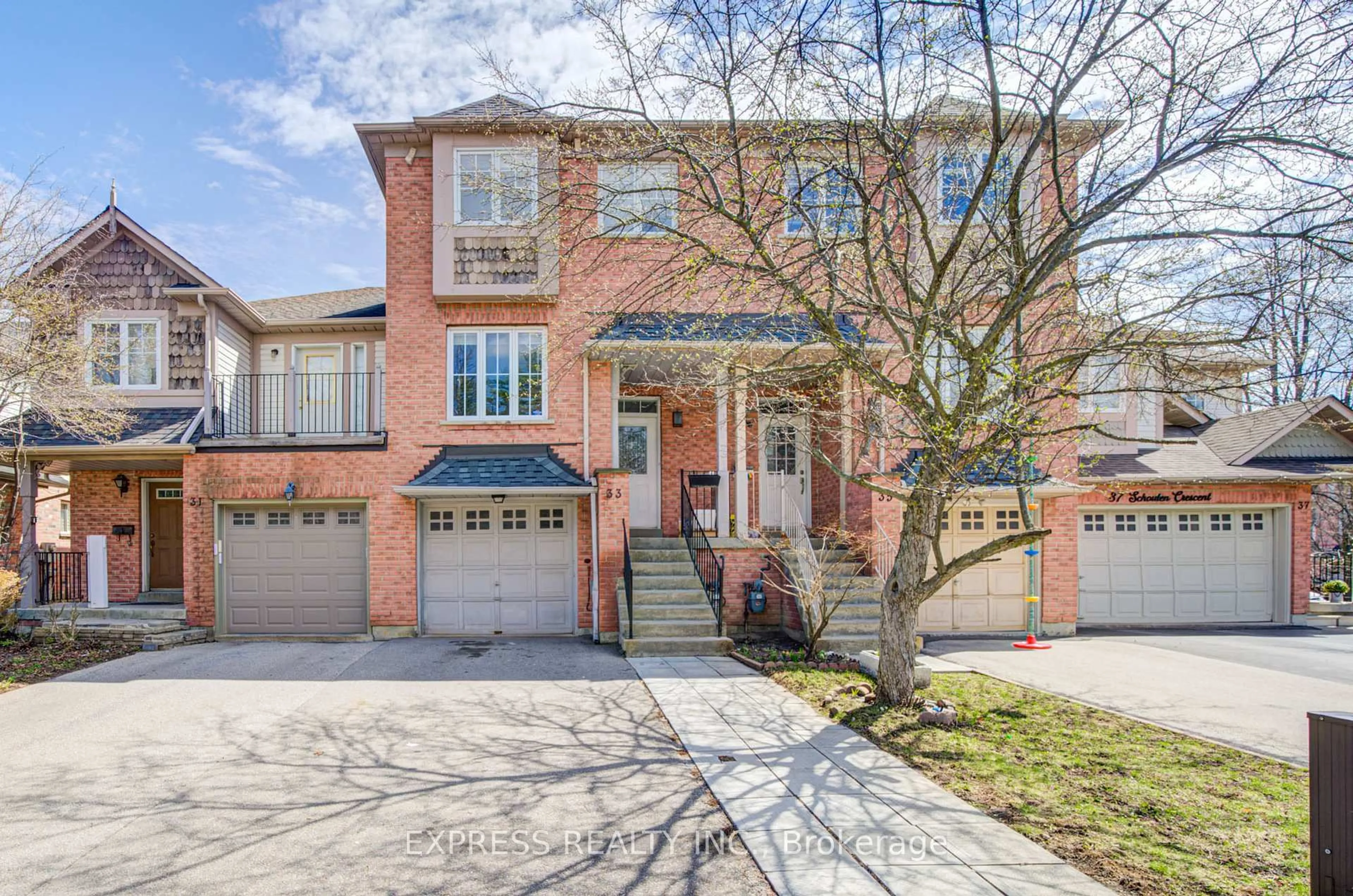 Home with brick exterior material, street for 33 Schouten Cres, Markham Ontario L3P 7W8