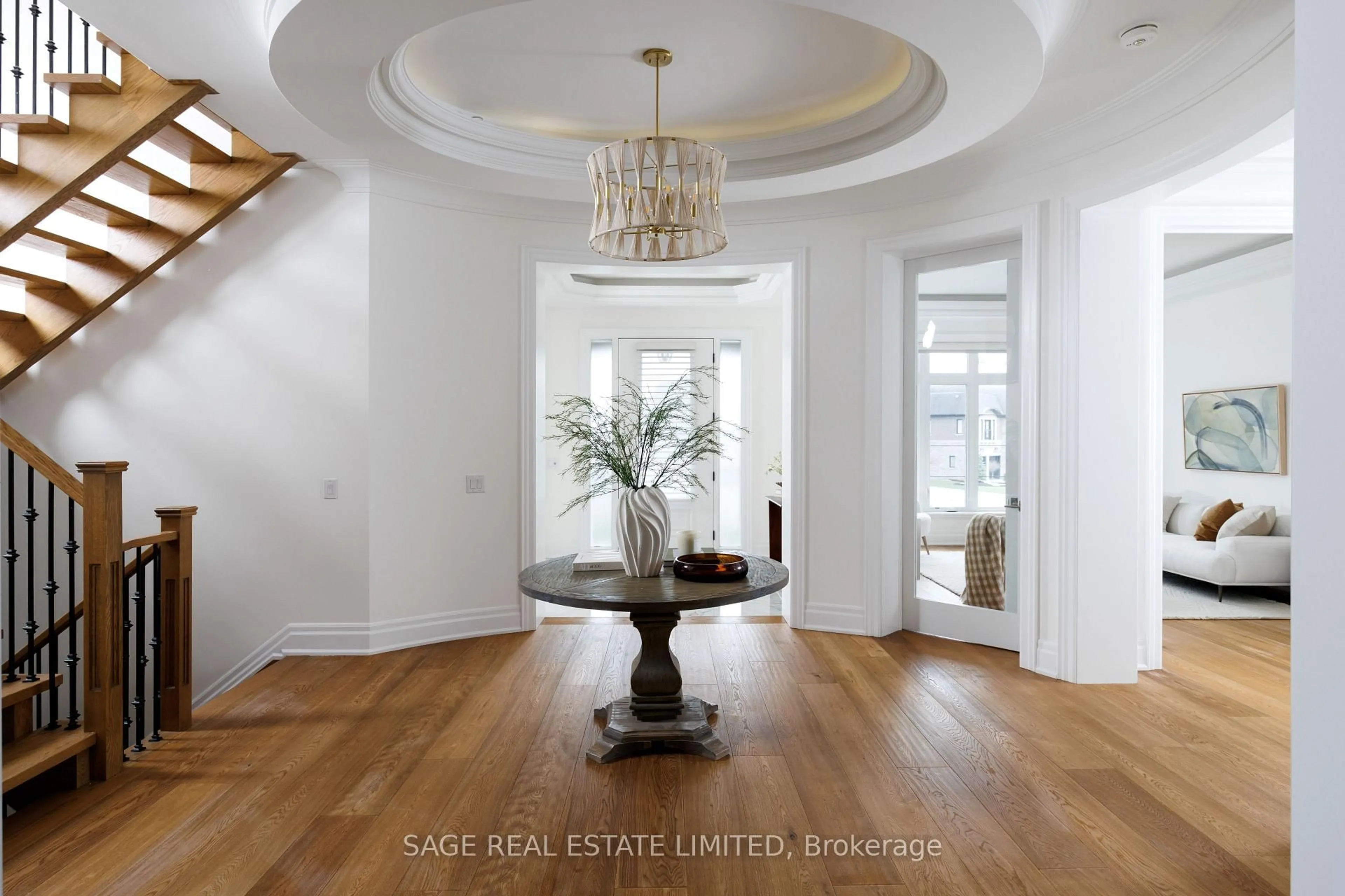 Indoor entryway for 42 Winterlude Crt, Vaughan Ontario L0J 1C0