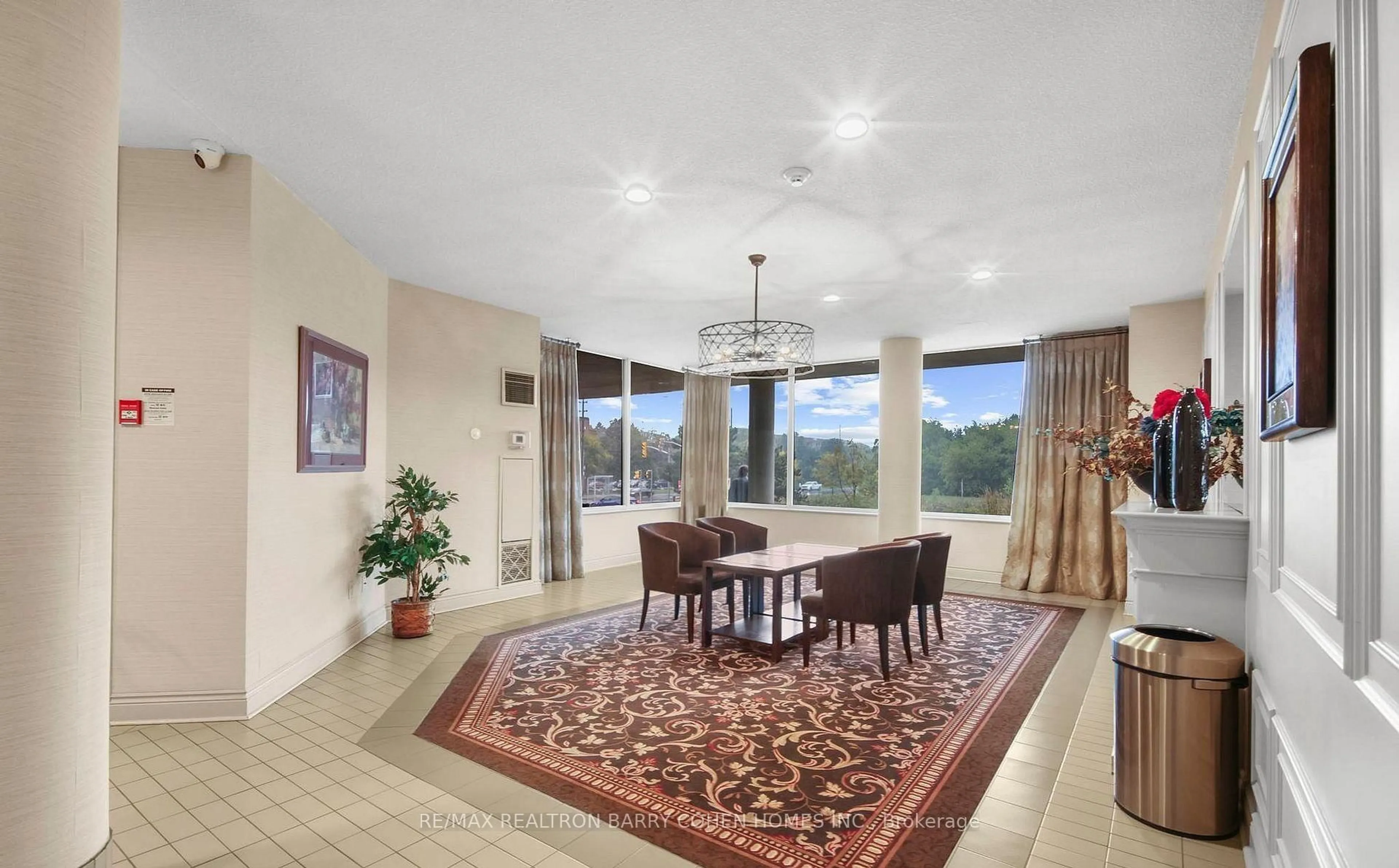 Dining room, unknown for 326 Major Mackenzie Dr #404, Richmond Hill Ontario L4C 8T4