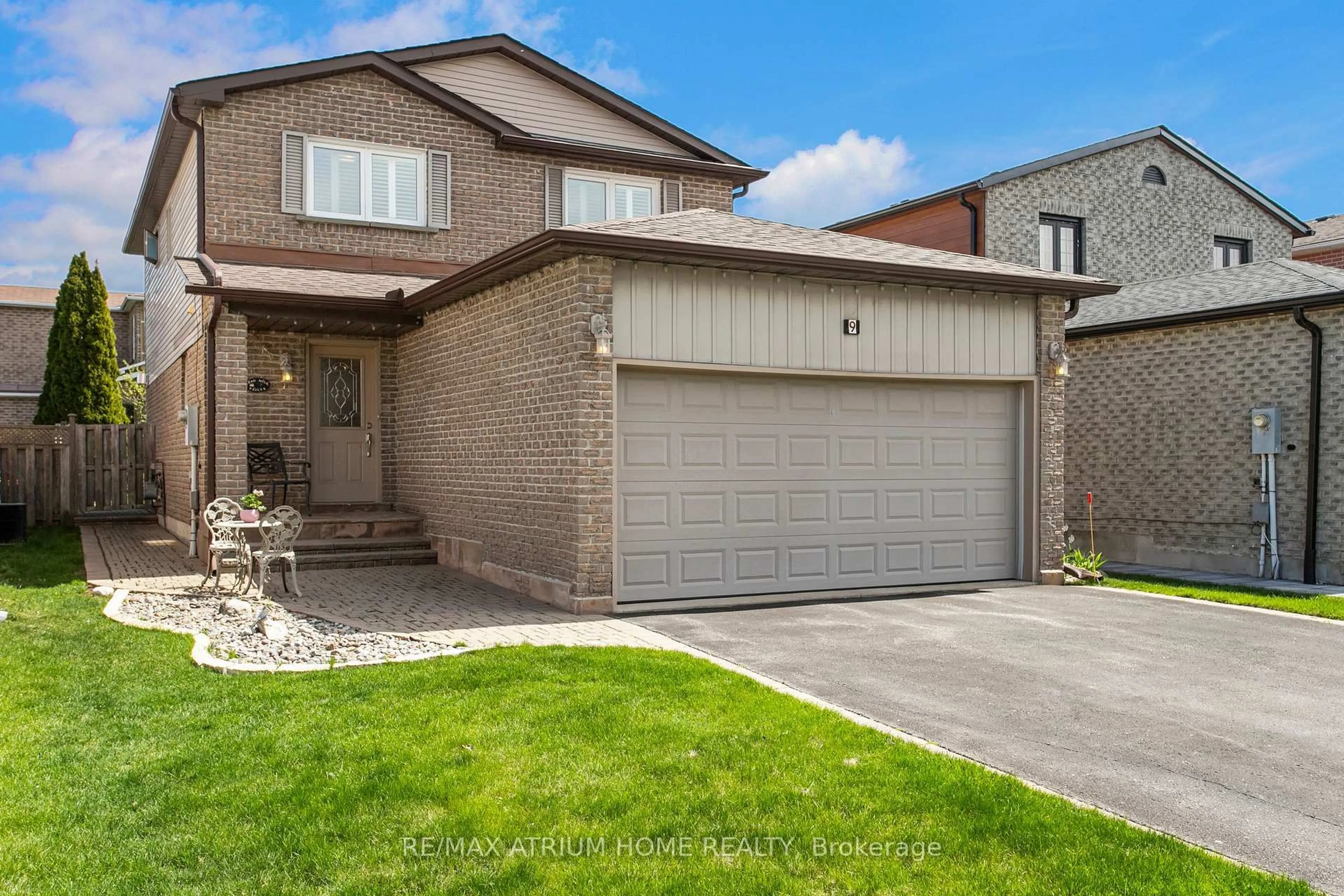 Home with brick exterior material, street for 9 Constellation Cres, Richmond Hill Ontario L4C 8J8