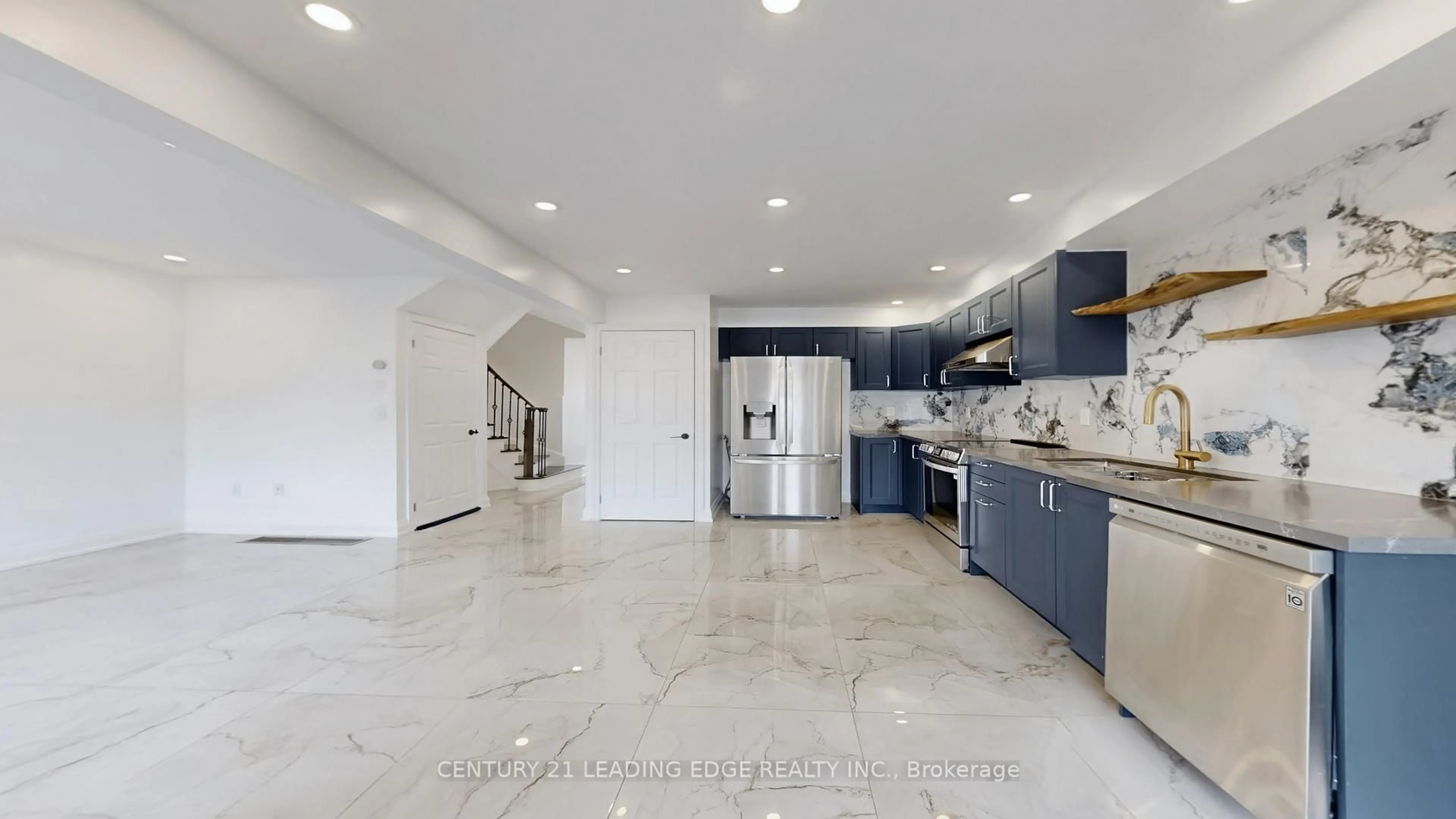 Open concept kitchen, ceramic/tile floor for 56 Wilcox Rd, Vaughan Ontario L6A 3R6