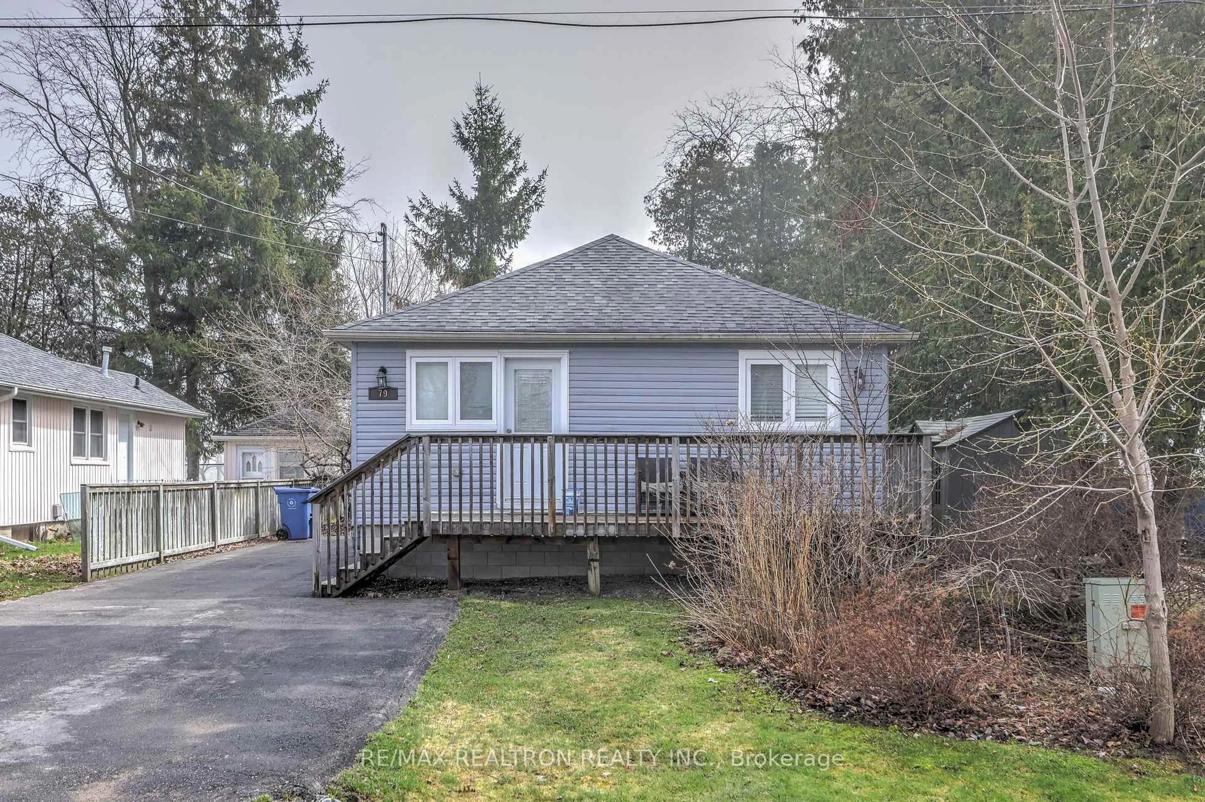 Unknown for 79 De La Salle Blvd, Georgina Ontario L0E 1L0