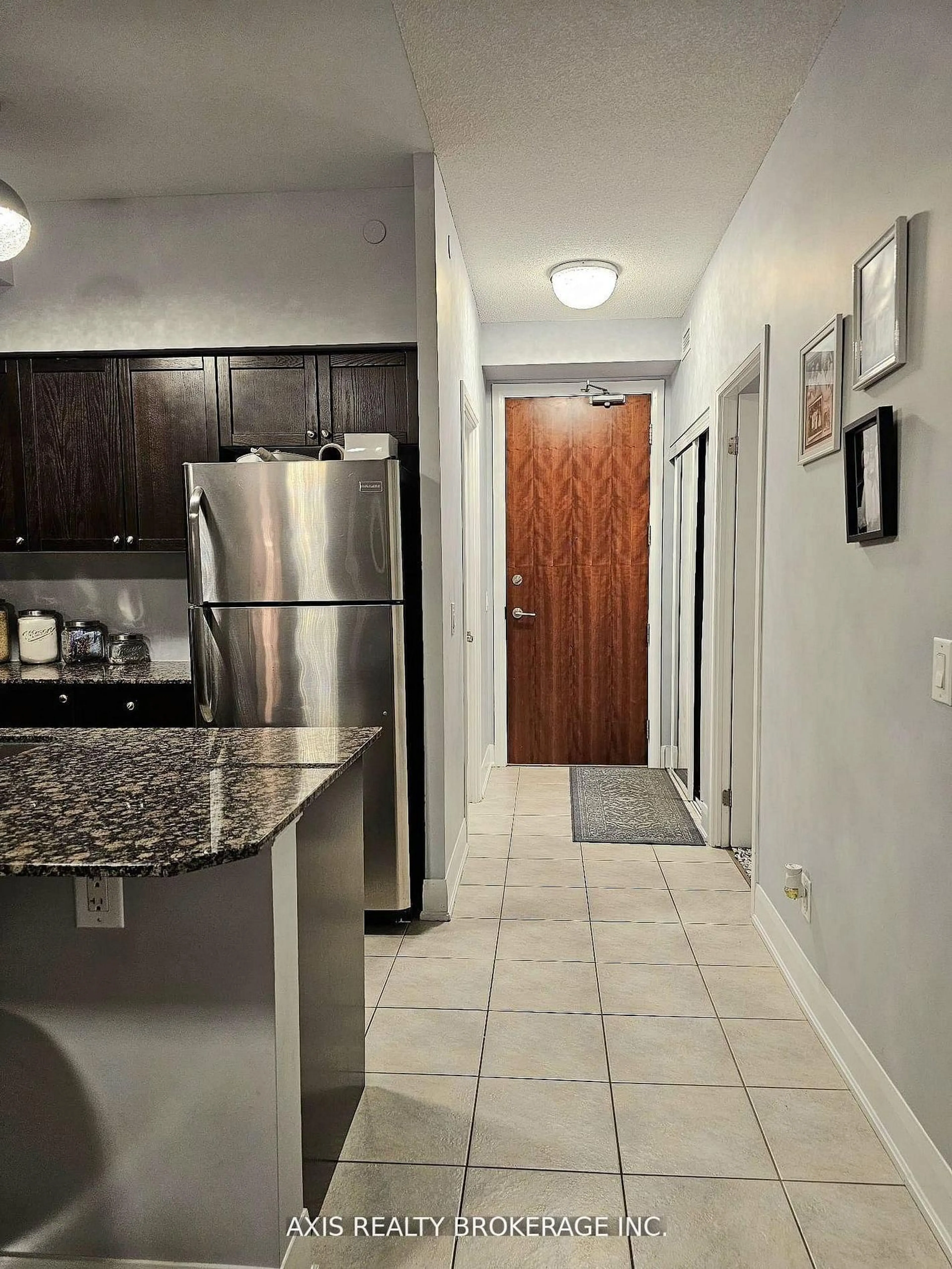 Standard kitchen, ceramic/tile floor for 4700 Highway 7 #321, Vaughan Ontario L4L 0B4