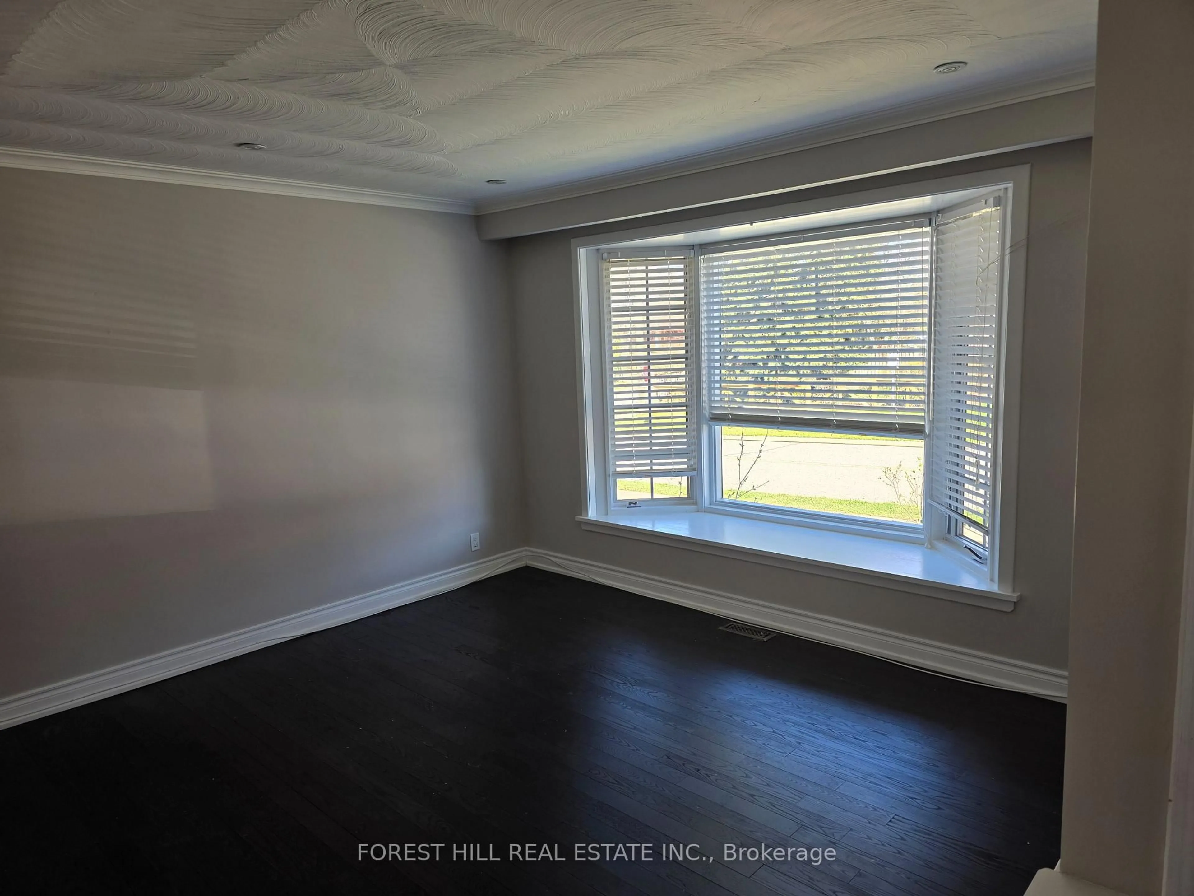 A pic of a room for 368 Fesserton Rd, Richmond Hill Ontario L4C 1G2