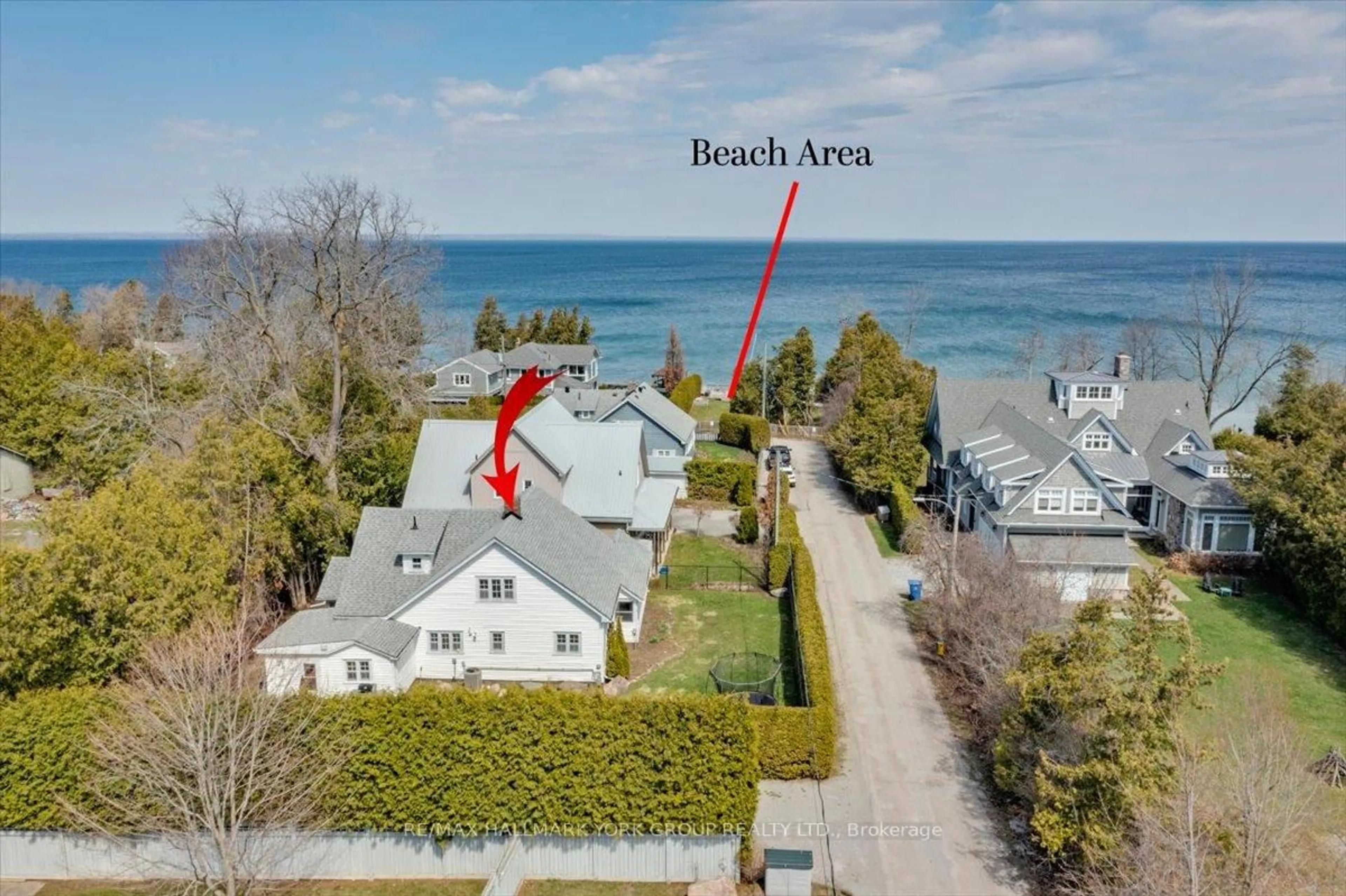 A pic from outside/outdoor area/front of a property/back of a property/a pic from drone, water/lake/river/ocean view for 53 Westwind Circ, Georgina Ontario L0E 1S0