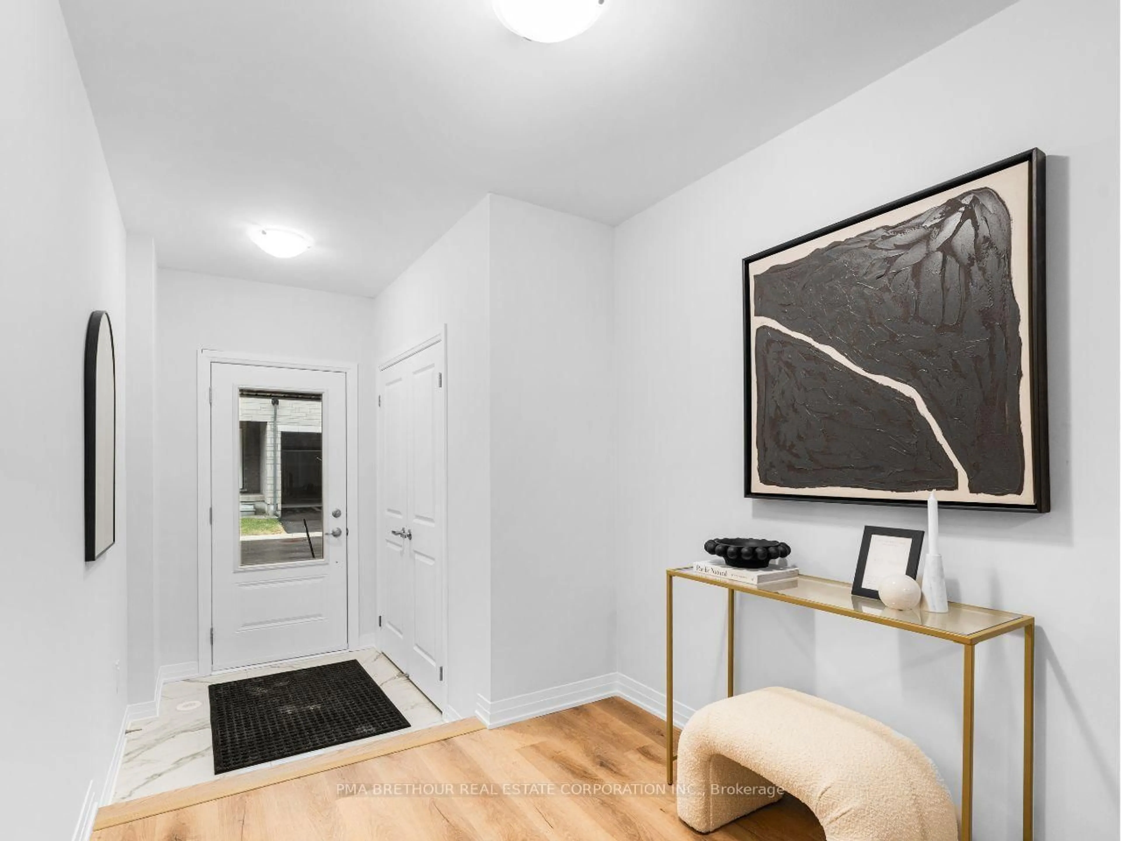 Indoor entryway for 3 Lounts Lane, Markham Ontario L6B 1R9