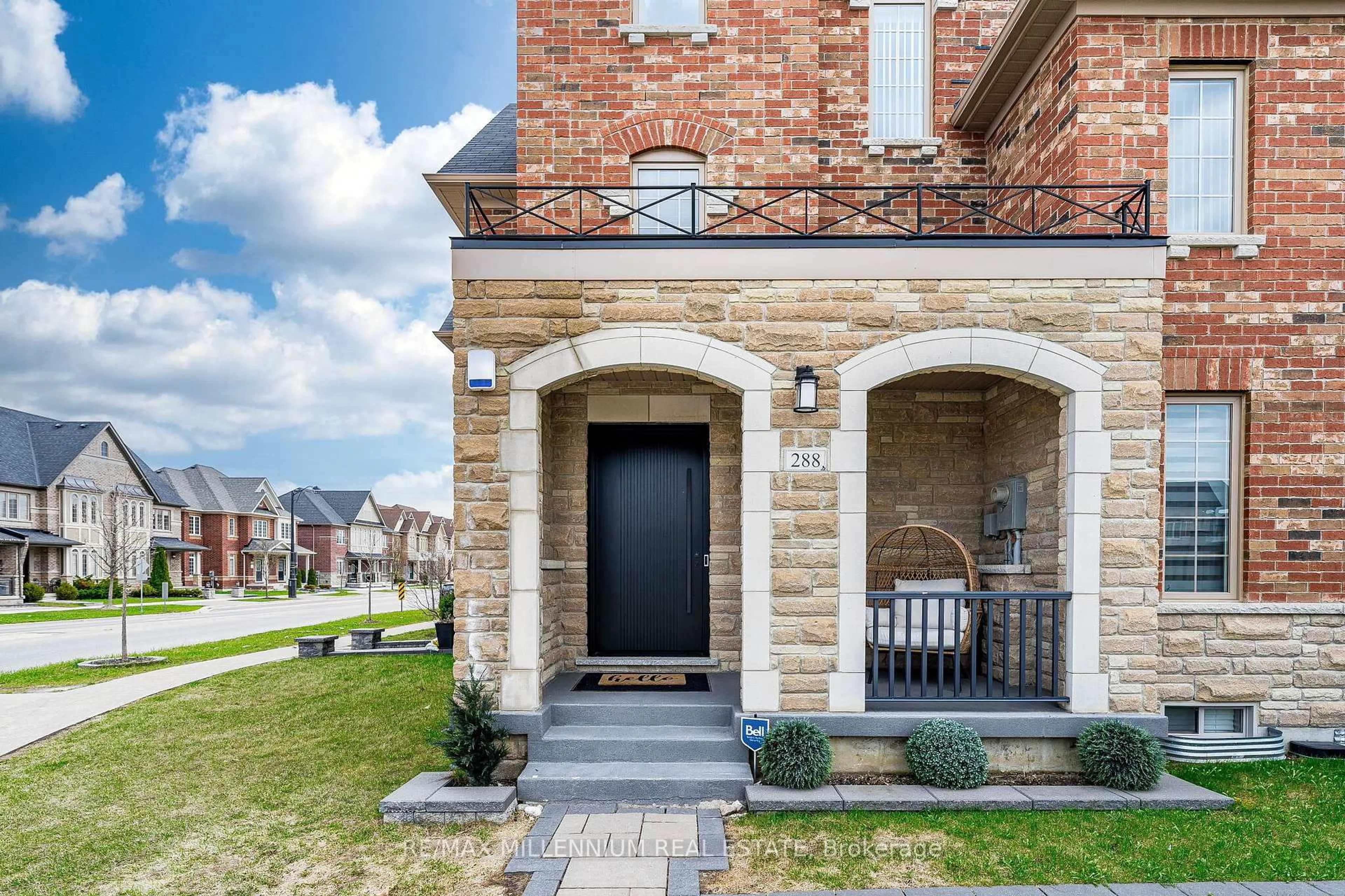 Home with brick exterior material, street for 288 Barons St, Vaughan Ontario L4H 3Z3