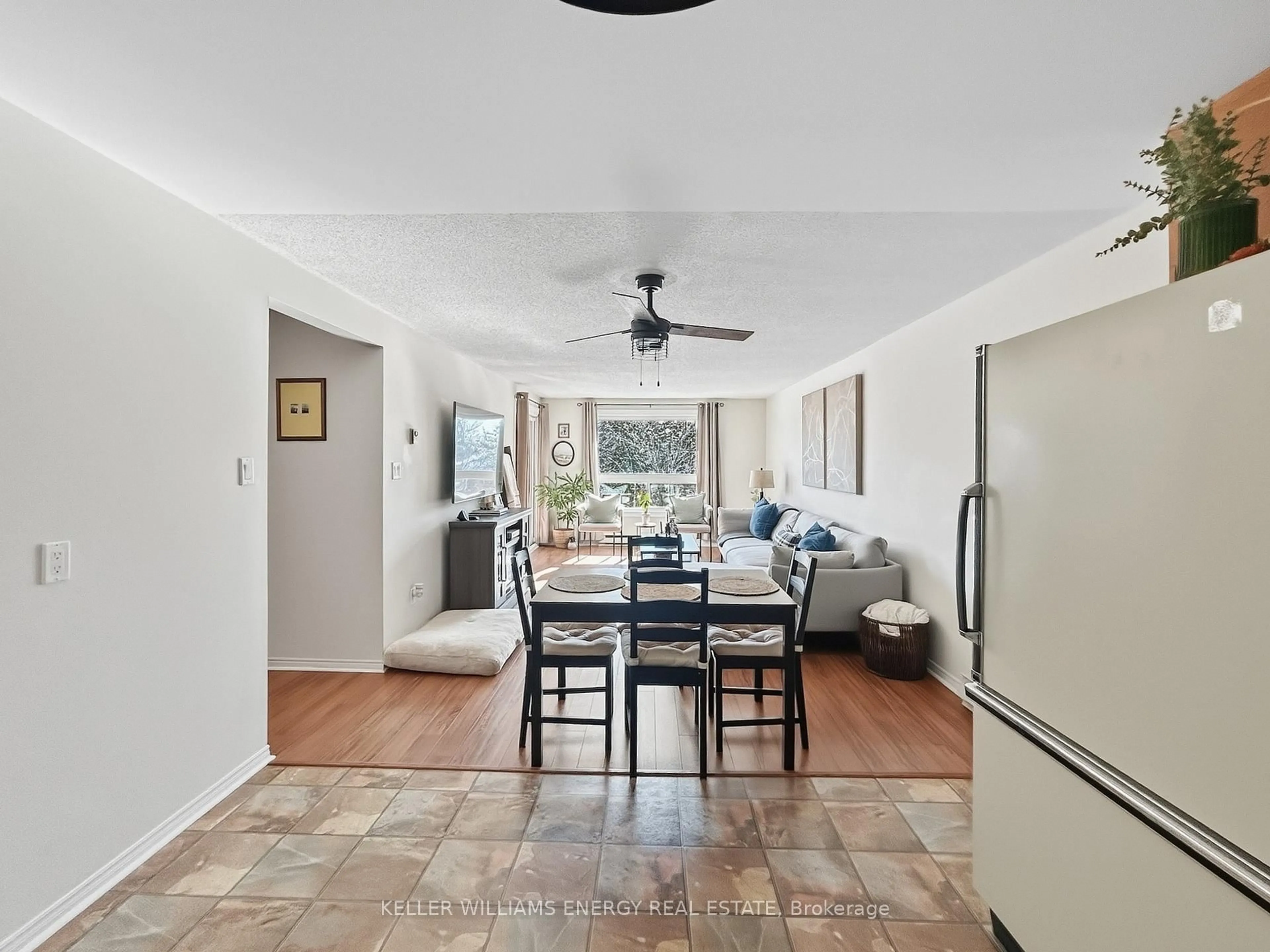 Unknown for 219 Main St #304, Uxbridge Ontario L9P 1C4