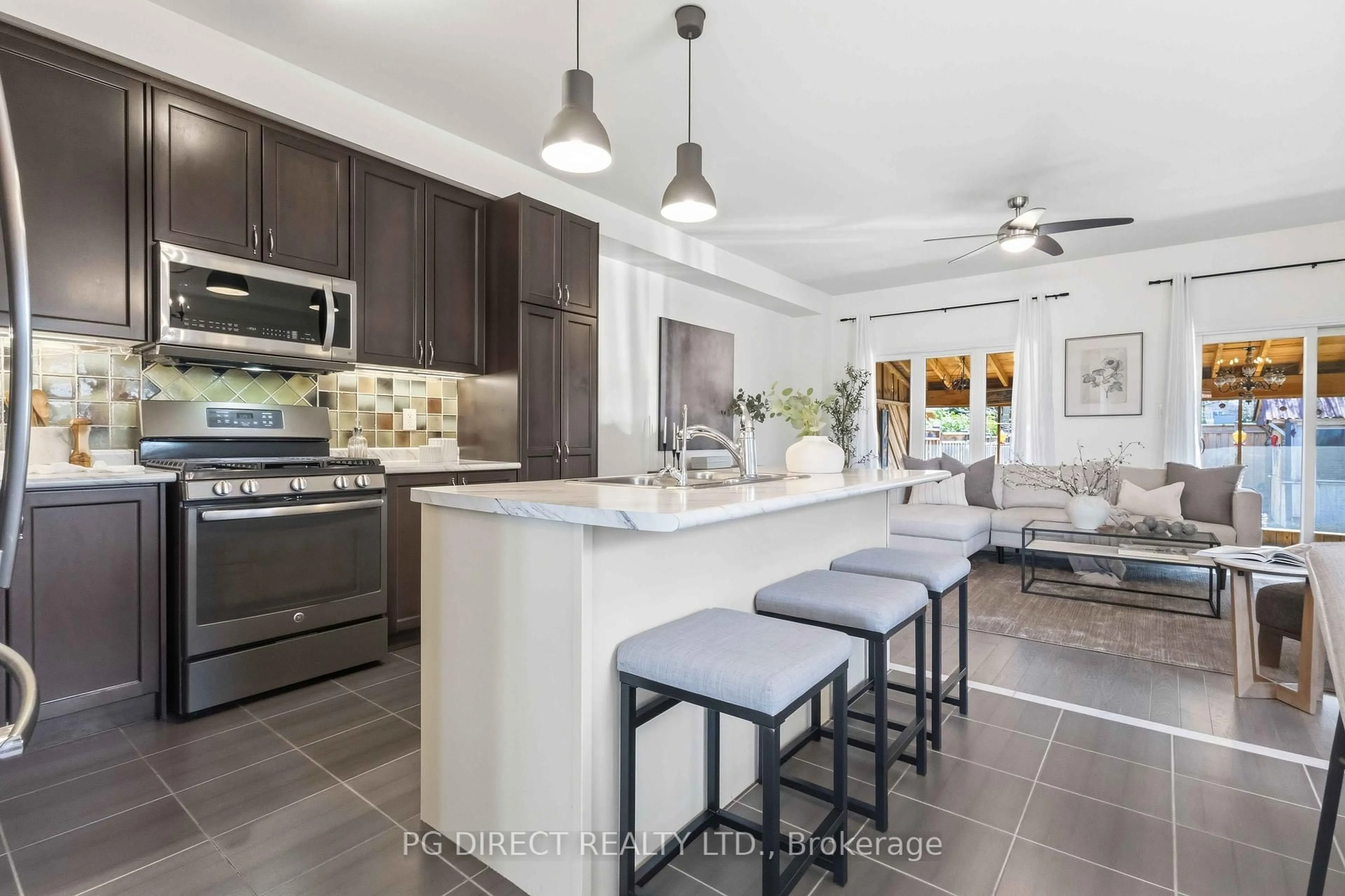 Open concept kitchen, ceramic/tile floor for 1 Michael Cummings Crt, Uxbridge Ontario L9P 0E6