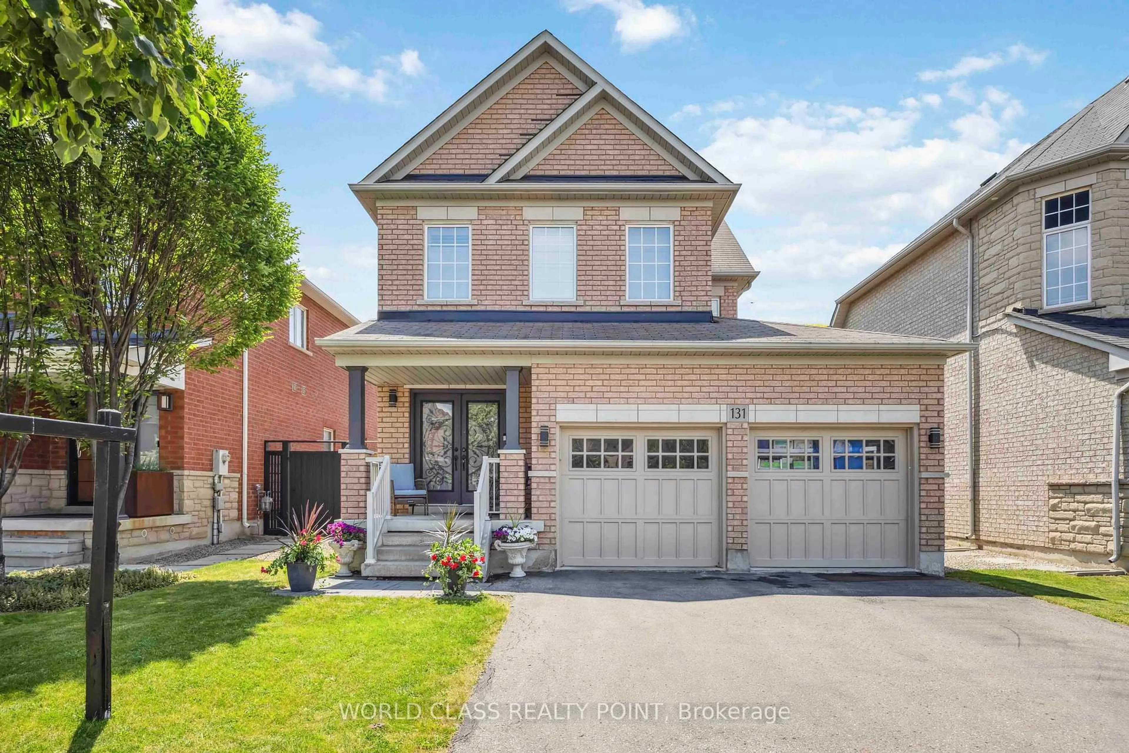 Home with brick exterior material, street for 131 Lormel Gate, Vaughan Ontario L4H 0C5