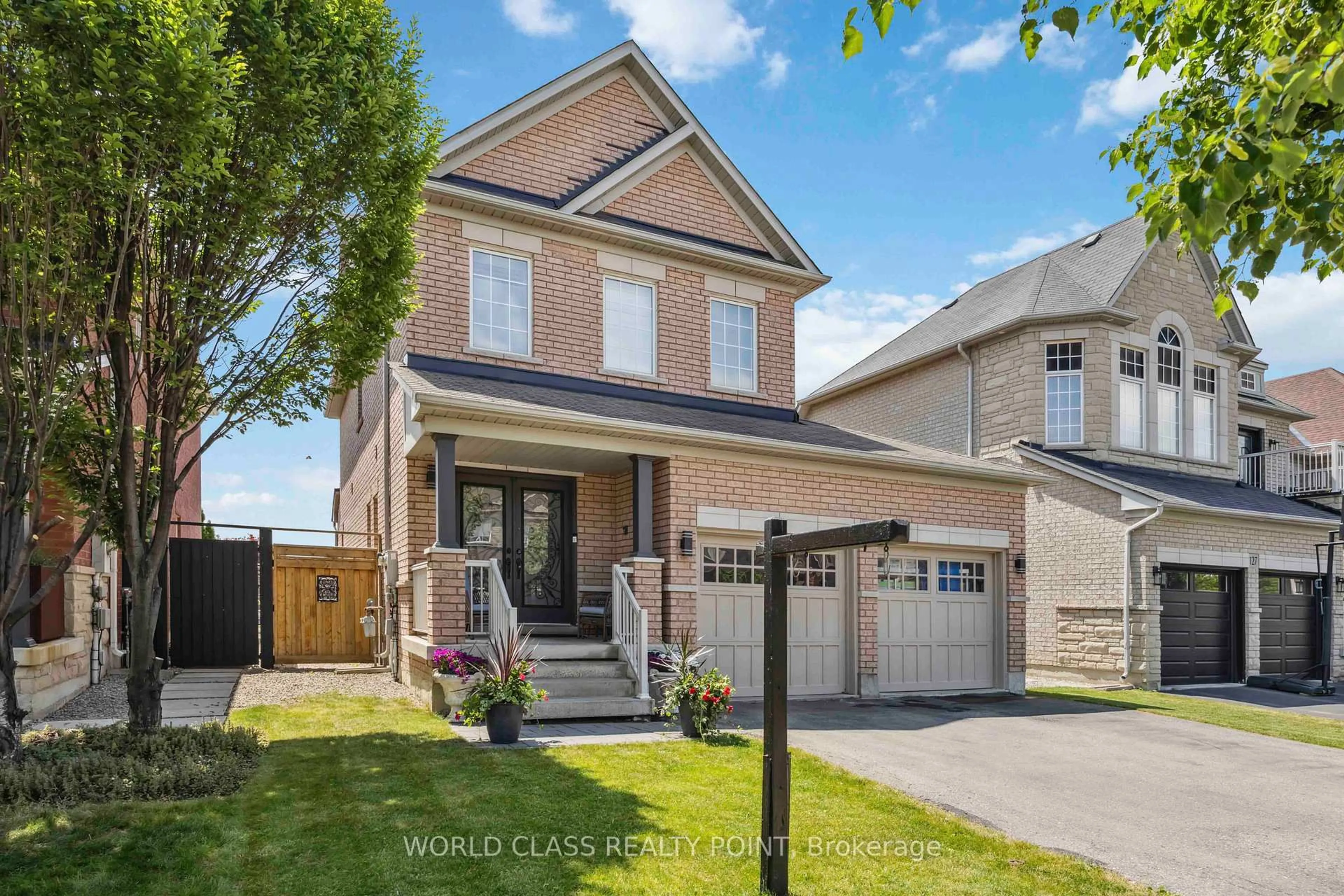 Home with brick exterior material, street for 131 Lormel Gate, Vaughan Ontario L4H 0C5