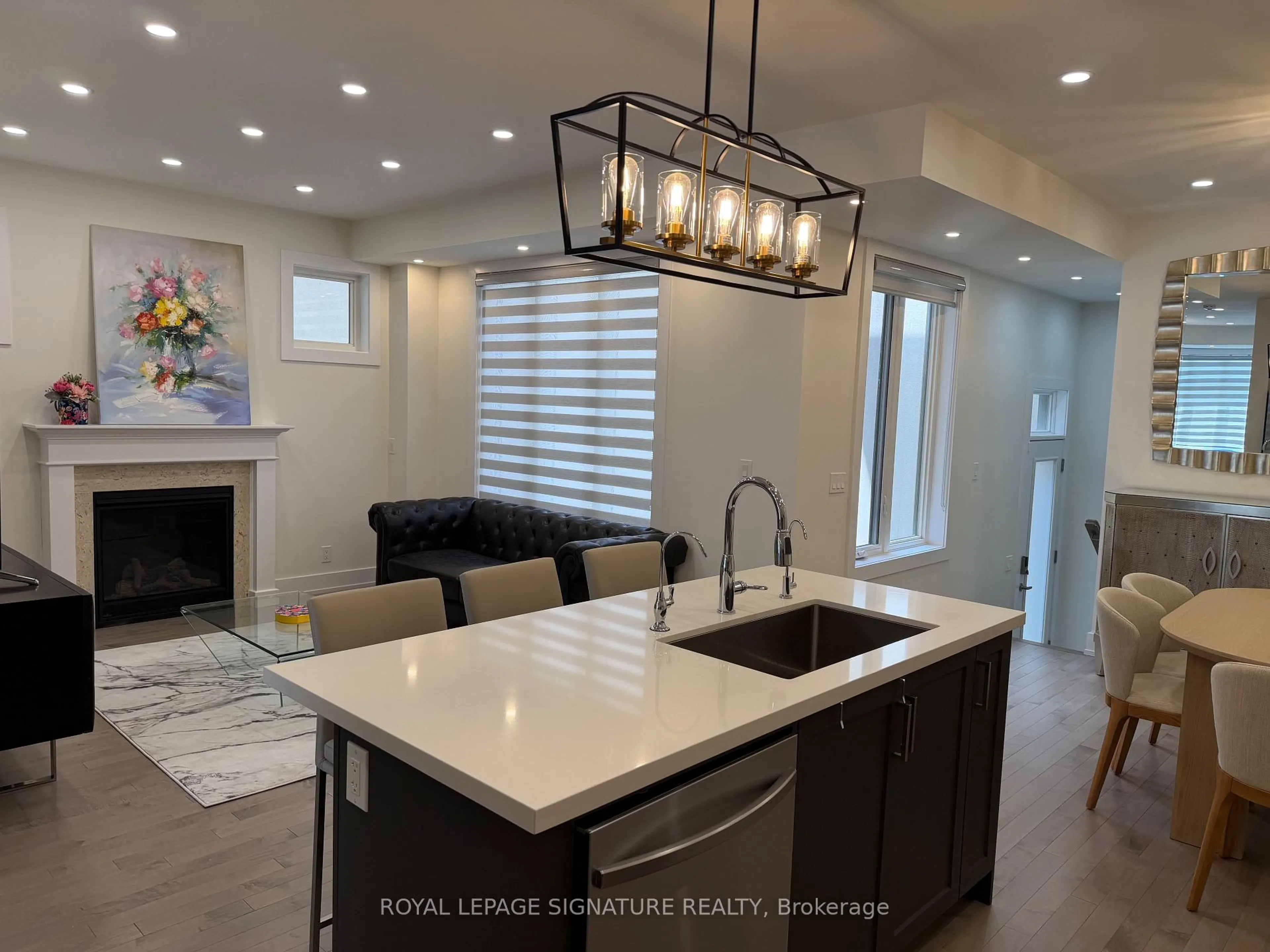 Open concept kitchen, ceramic/tile floor for 21 Kohn Lane, Markham Ontario L6C 3J3