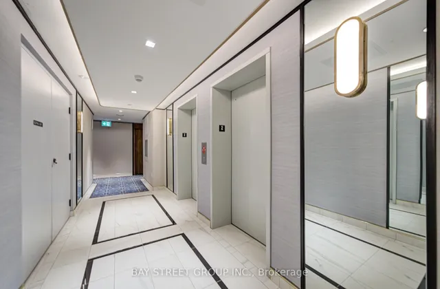 120 Eagle Rock Way #210, Vaughan 5