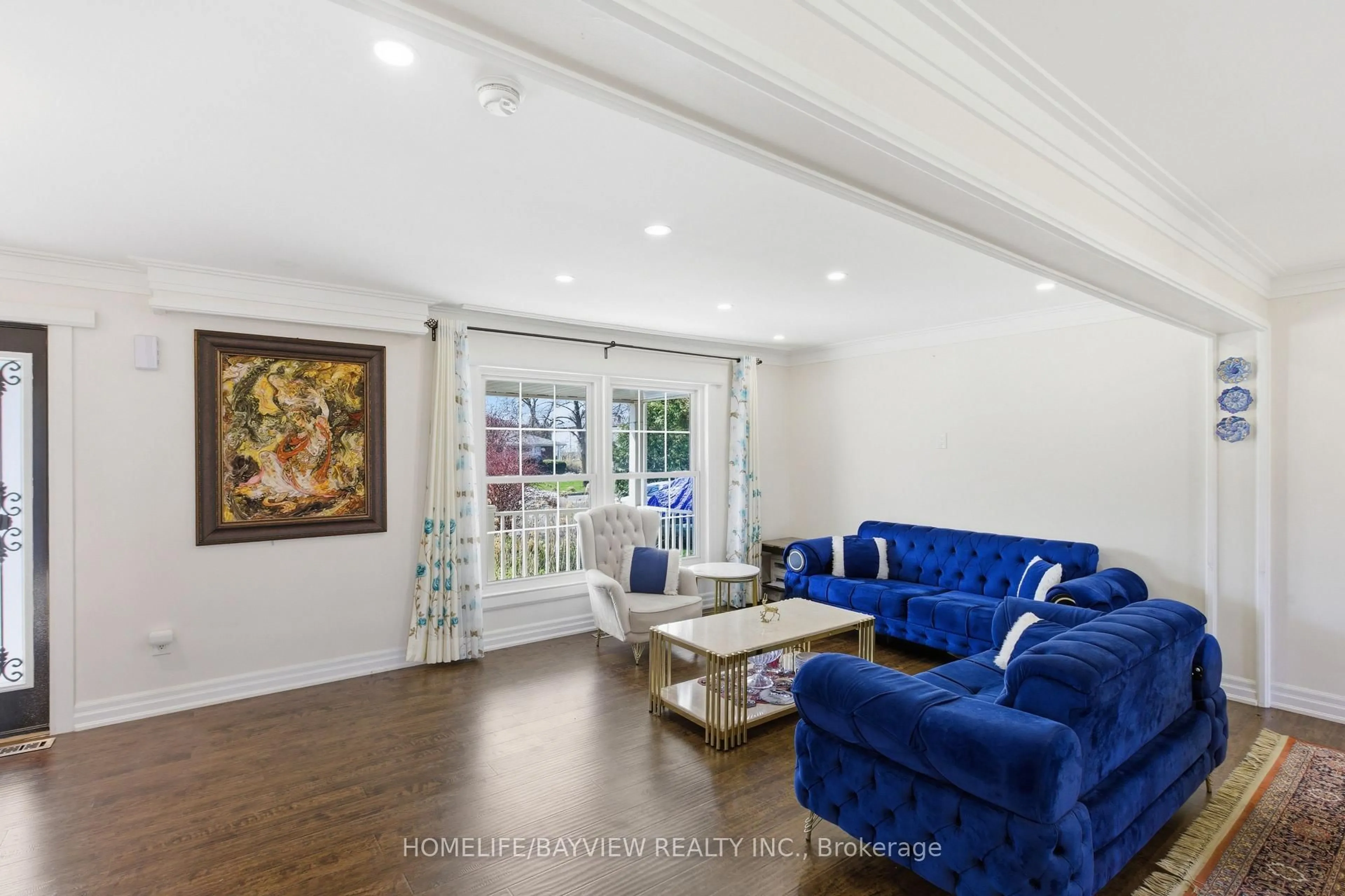 Living room with furniture, unknown for 70 Royal Orchard Blvd, Markham Ontario L3T 3C5