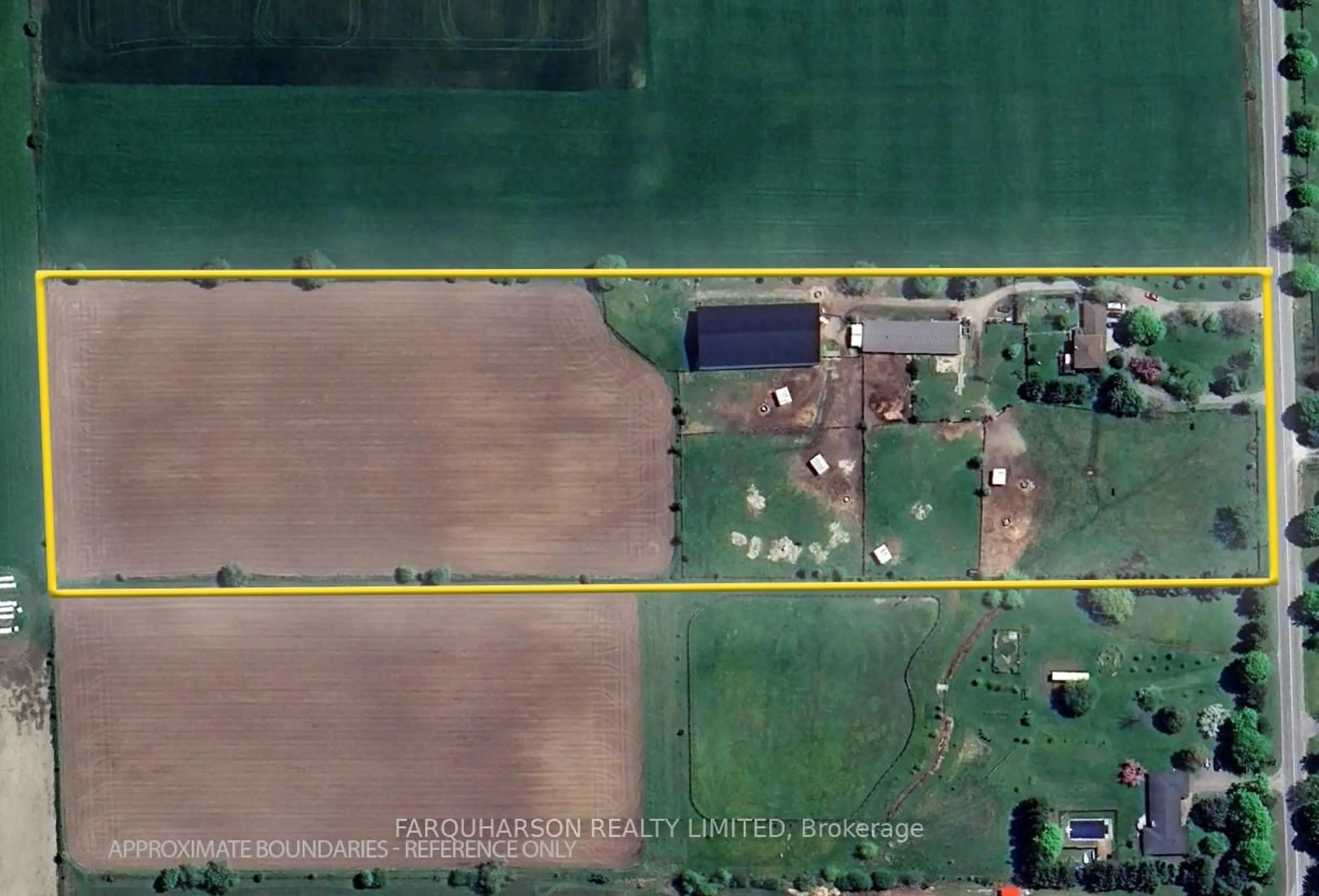 A pic from outside/outdoor area/front of a property/back of a property/a pic from drone, building for 384 Feasby Rd, Uxbridge Ontario L9P 1R1