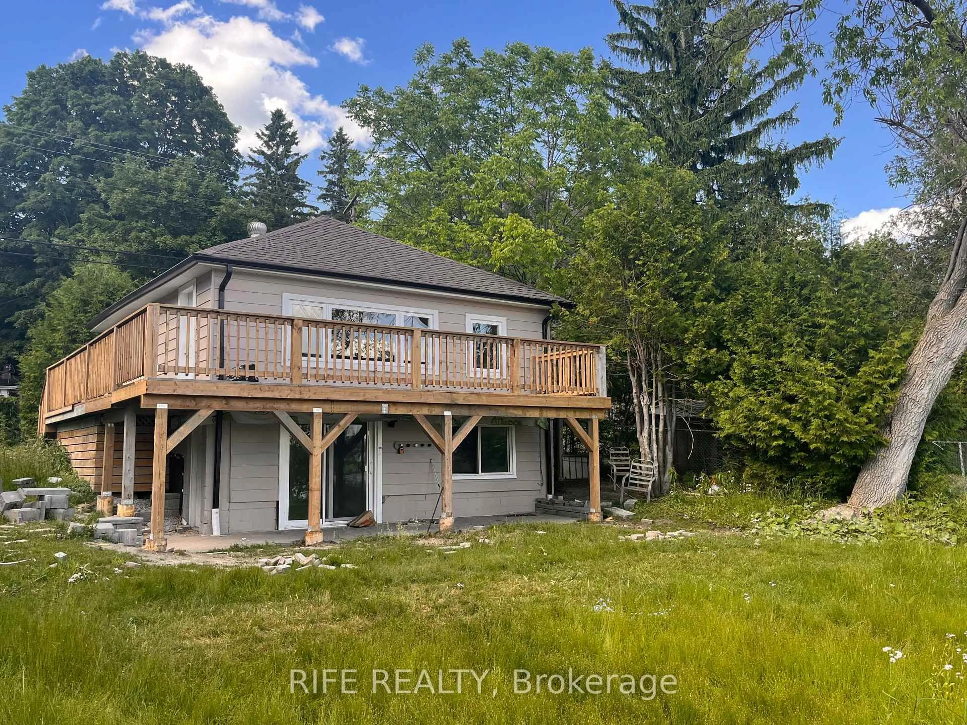 A pic from outside/outdoor area/front of a property/back of a property/a pic from drone, water/lake/river/ocean view for 41 Connor Dr, Whitchurch-Stouffville Ontario L4A 7X3