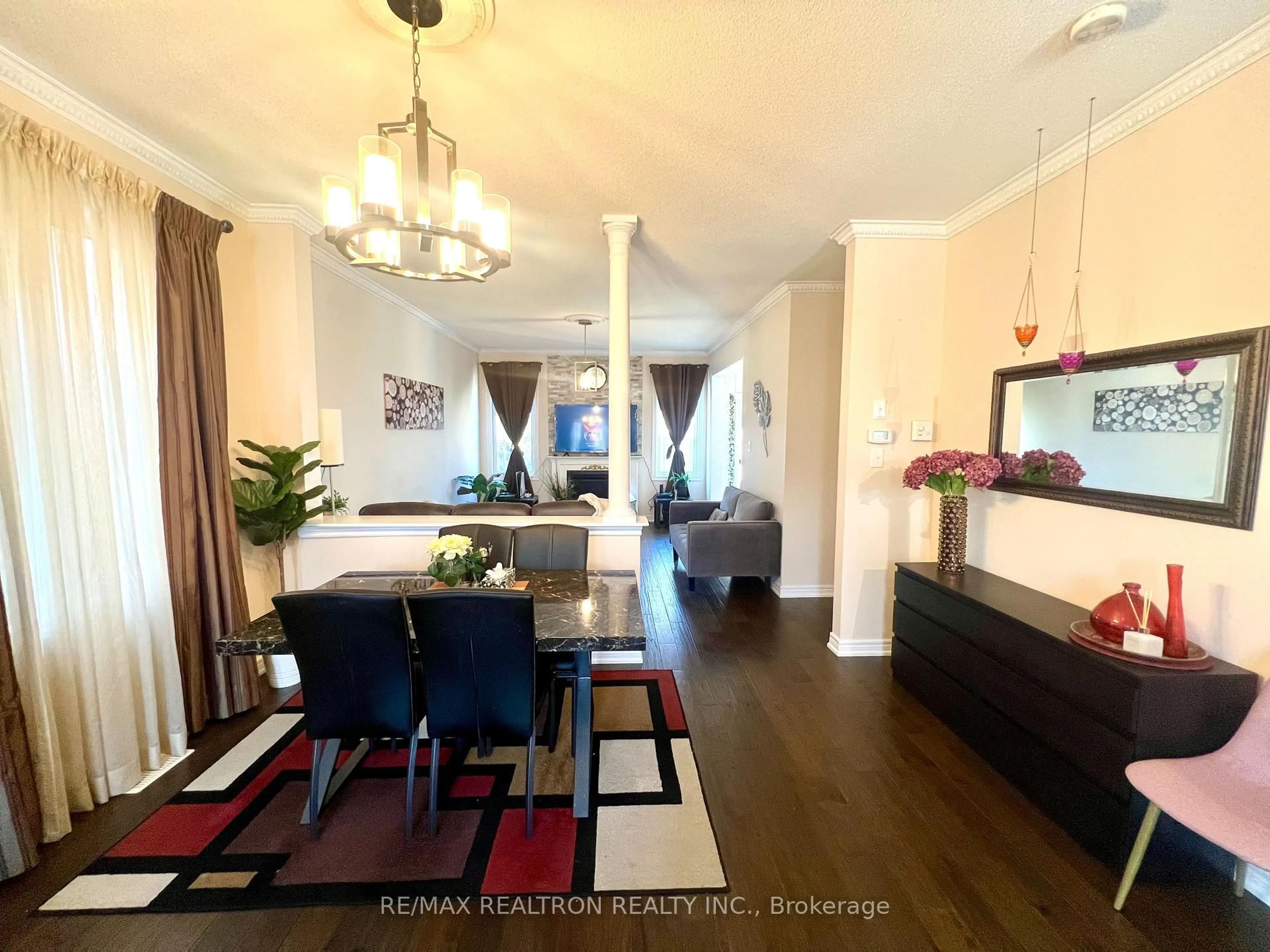 Dining room, wood/laminate floor for 6 Mimosa St, Markham Ontario L6E 1E1