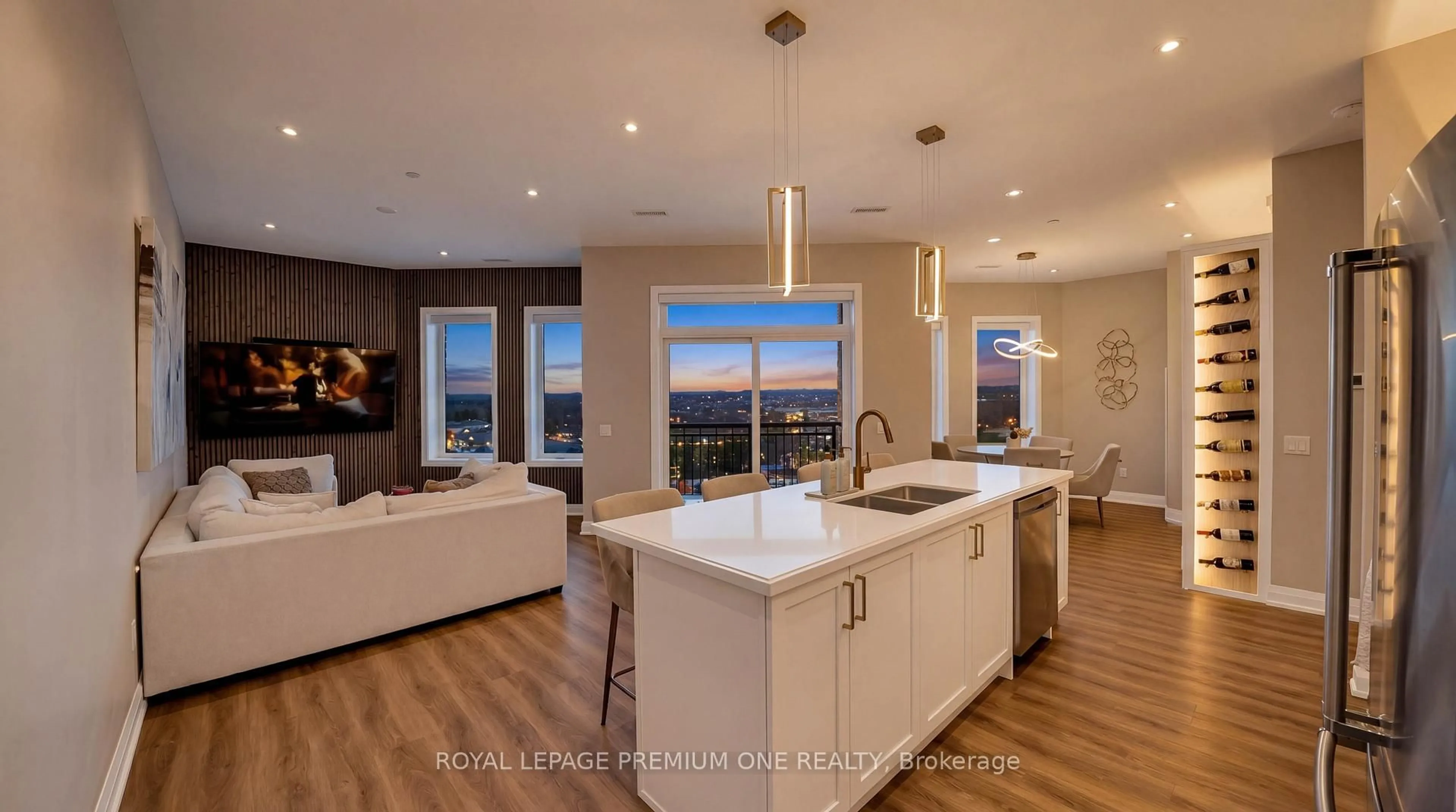 Open concept kitchen, unknown for 5917 Main St #805, Whitchurch-Stouffville Ontario L4A 5G4