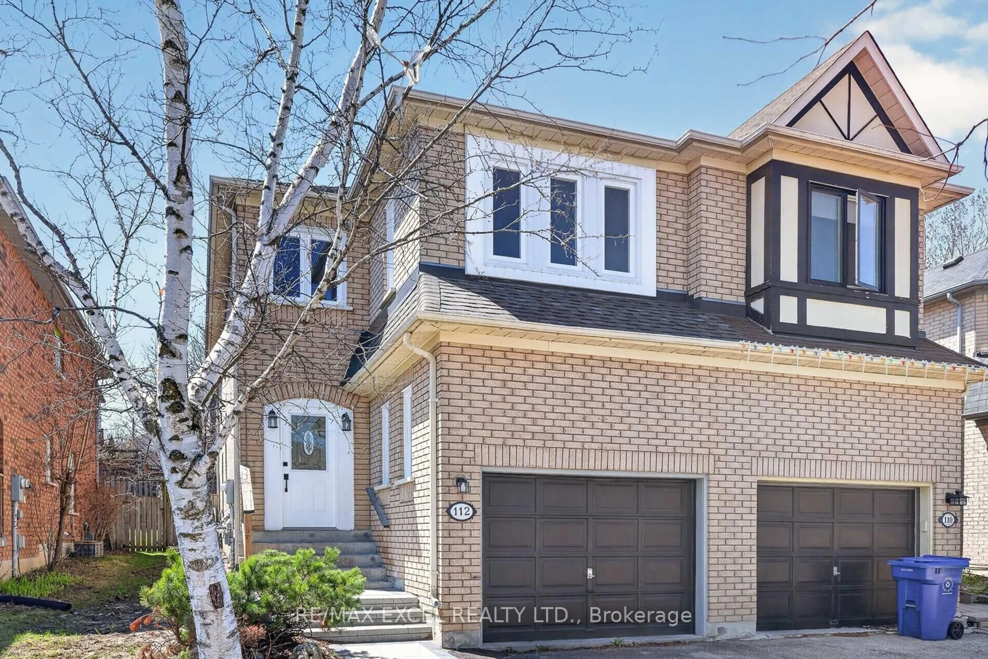 Home with brick exterior material, street for 112 October Lane, Aurora Ontario L4G 6Z8