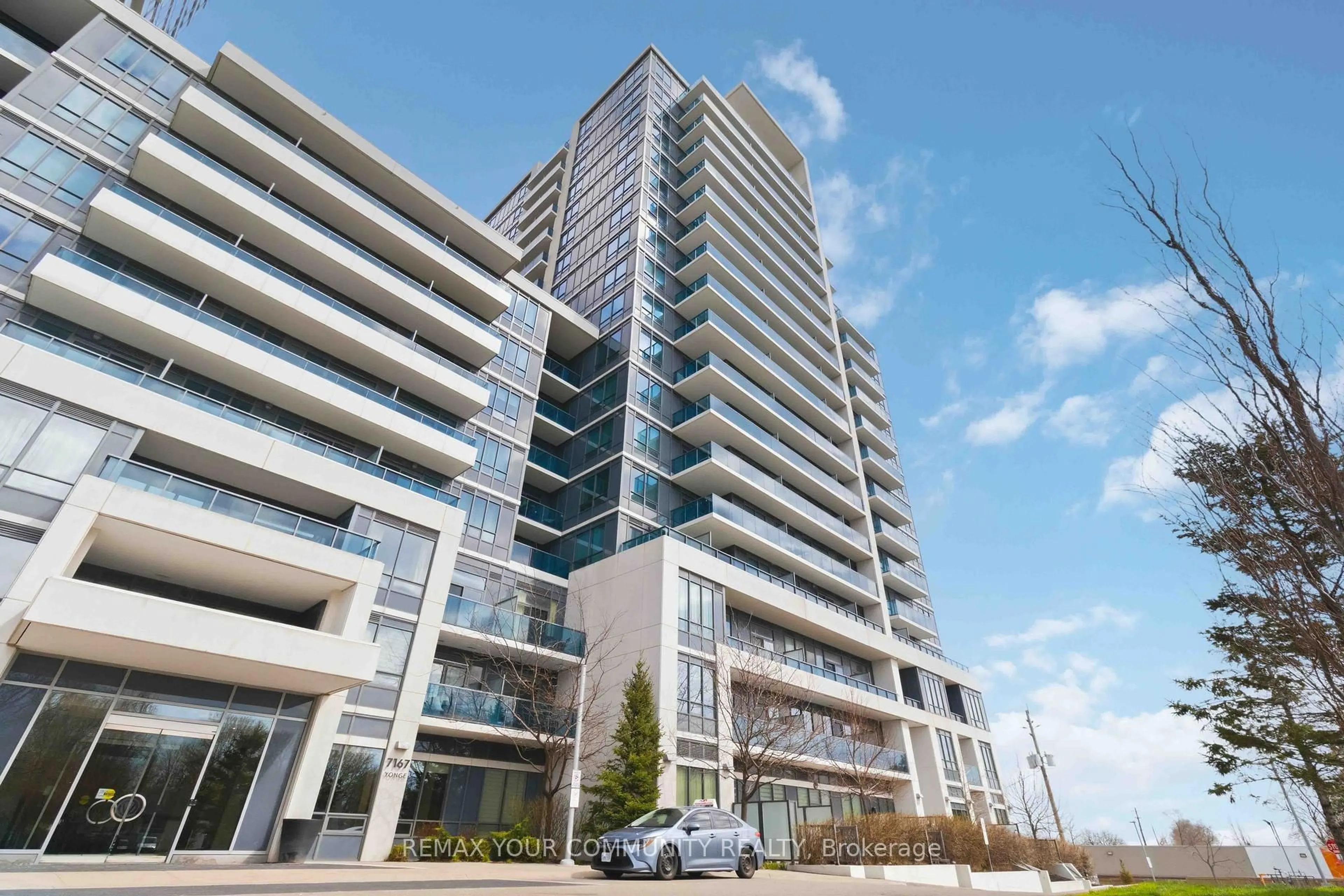 Unknown for 7167 Yonge St #418, Markham Ontario L3T 0E1