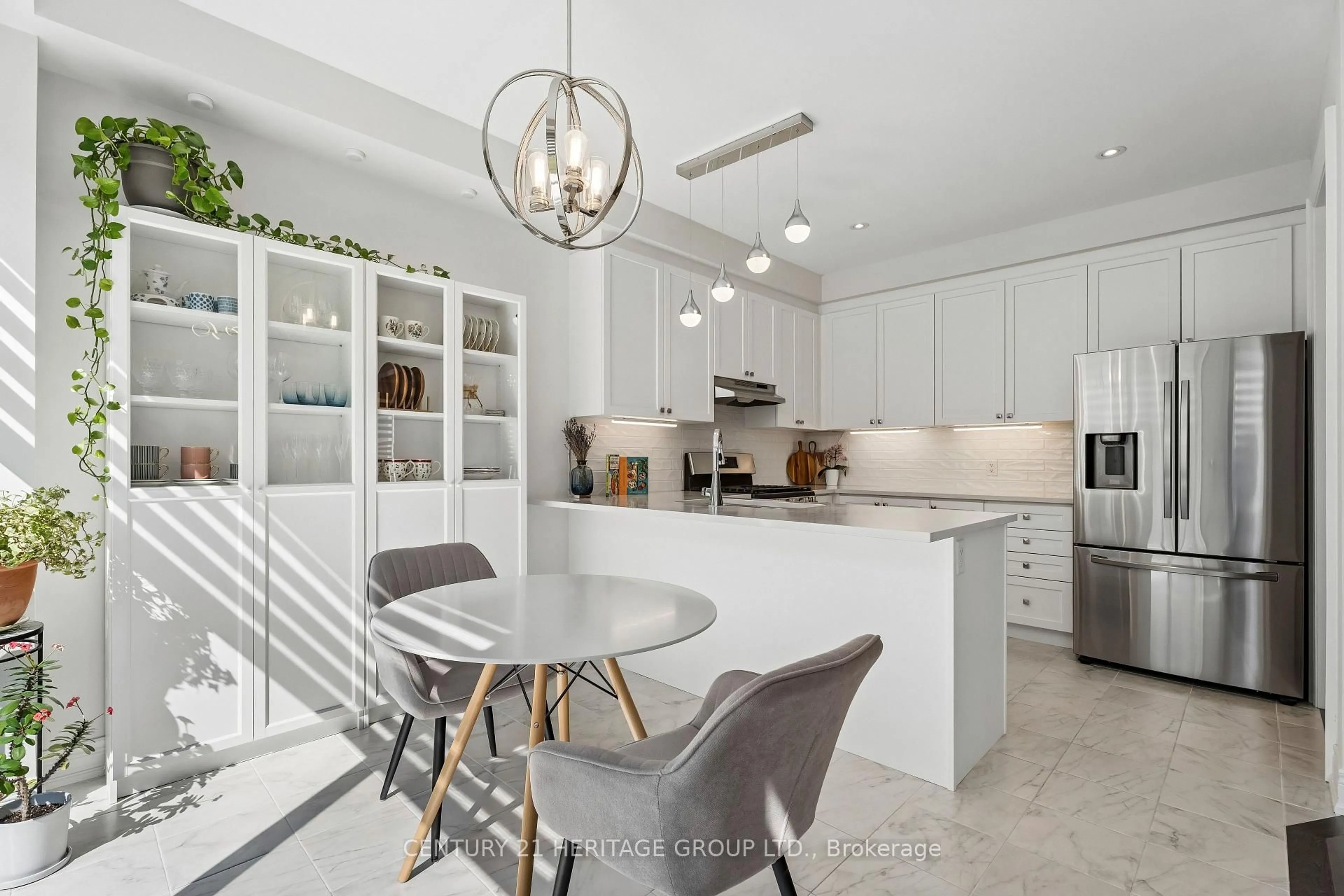 Contemporary kitchen, ceramic/tile floor for 12 Terrell Ave, Georgina Ontario L4P 0C8