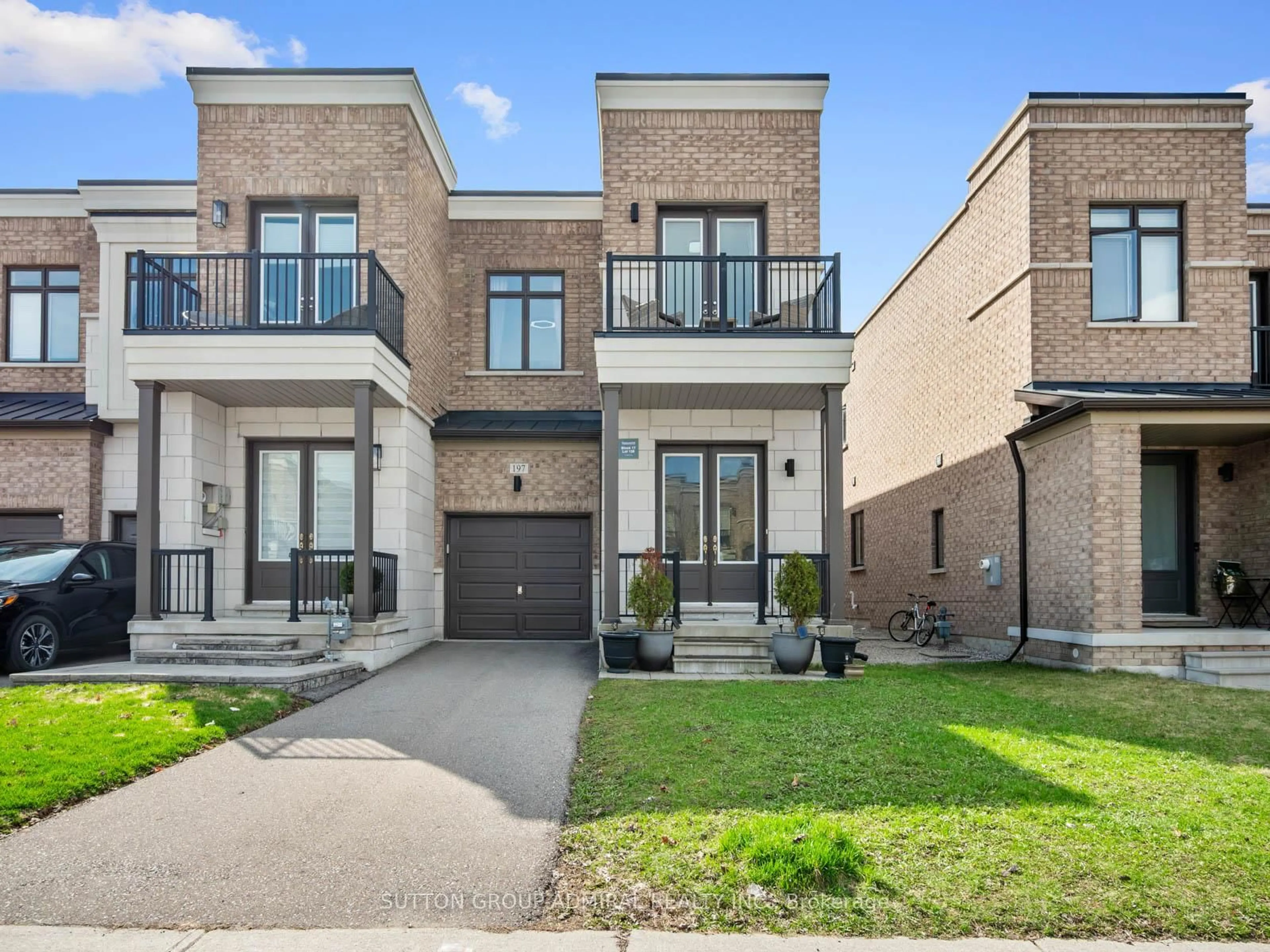 Home with brick exterior material, street for 197 Elyse Crt, Aurora Ontario L4G 2C9