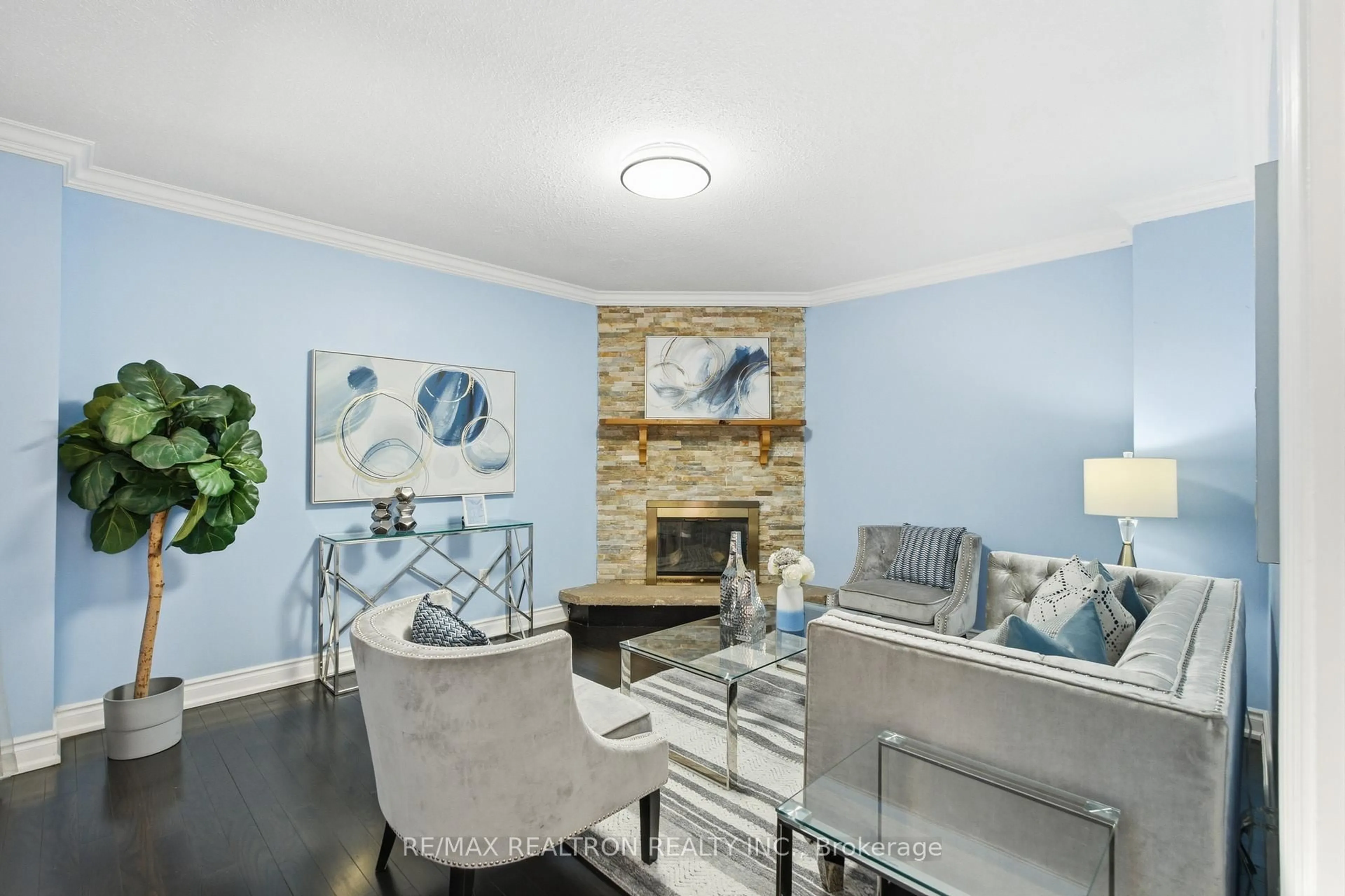 Living room with furniture, unknown for 150 Borrows St, Vaughan Ontario L4J 2W8