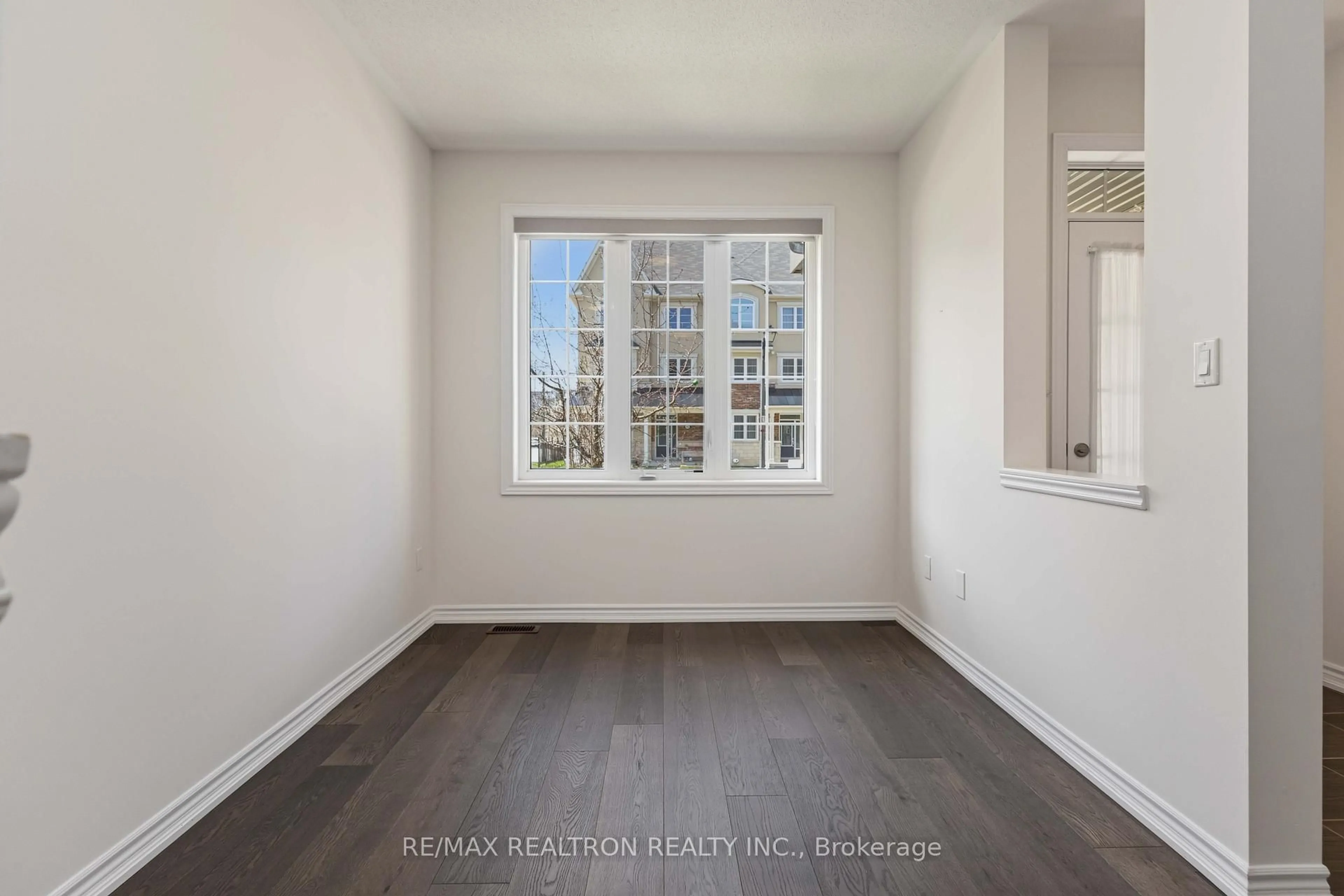 A pic of a room for 89 Cornell Centre Blvd, Markham Ontario L6B 1P8