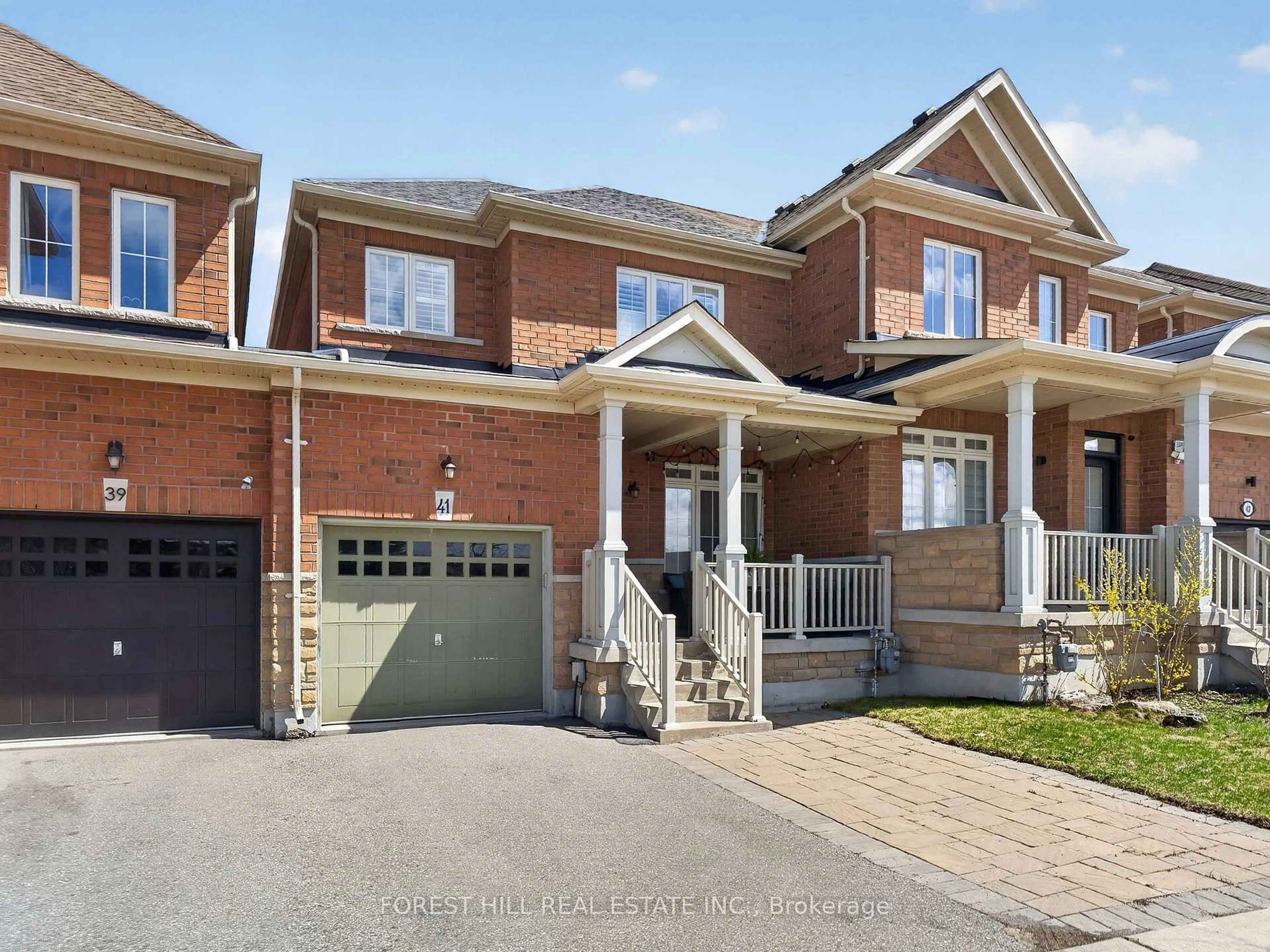 Home with brick exterior material, street for 41 Pavlova Cres, Richmond Hill Ontario L4E 0V8