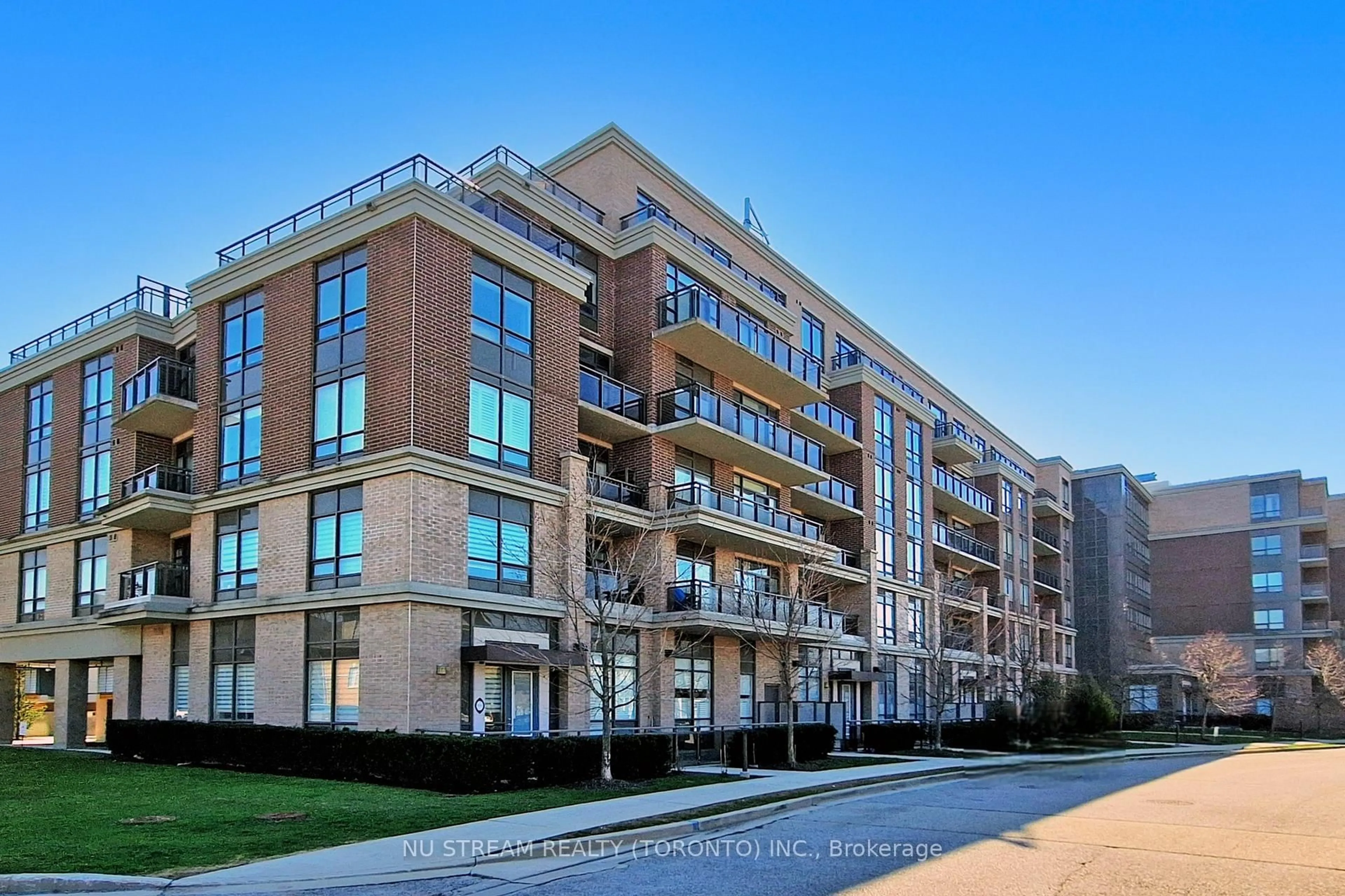 Home with brick exterior material, building for 540 Bur Oak Ave #535, Markham Ontario L6C 0Y2