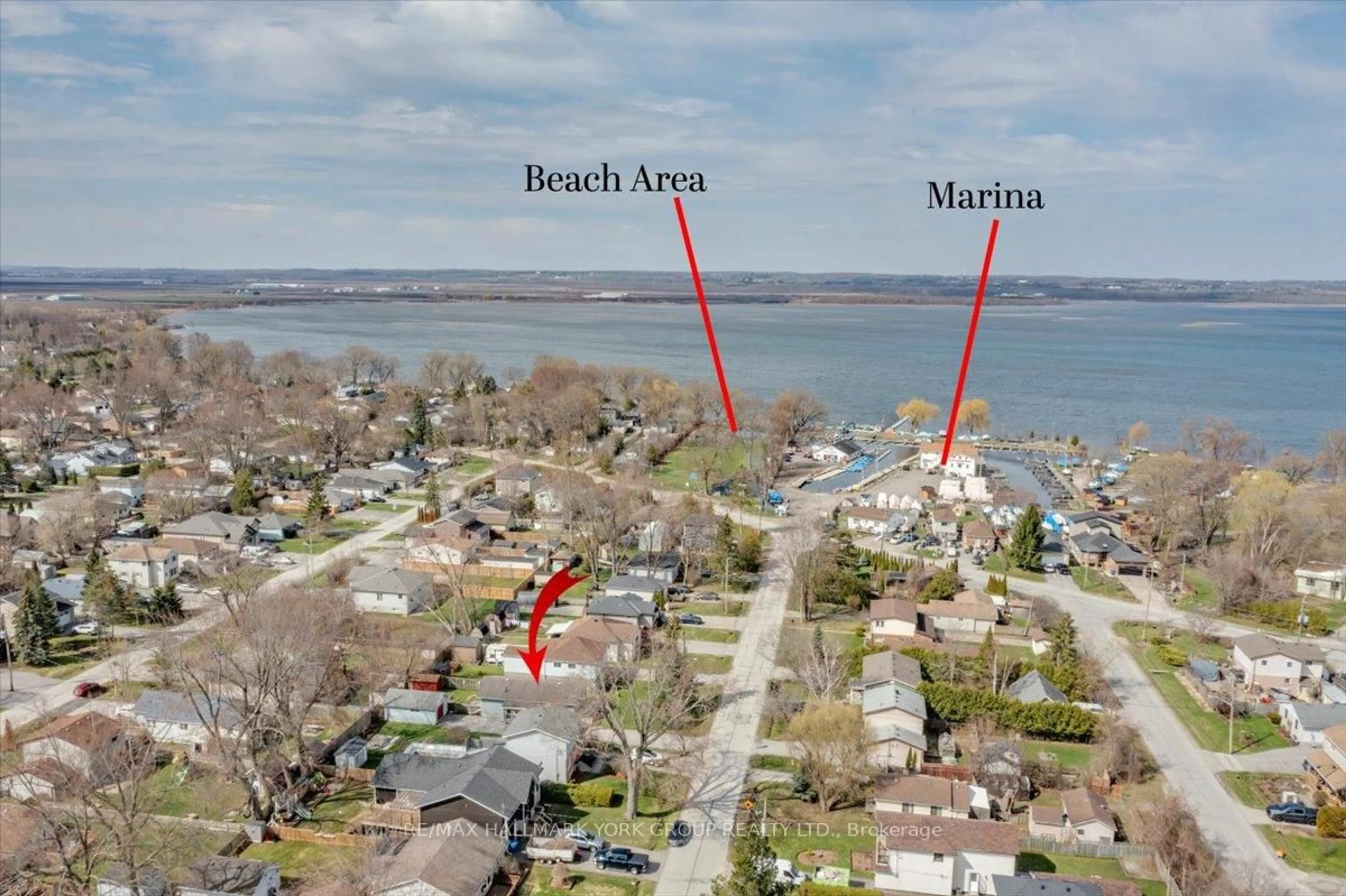 A pic from outside/outdoor area/front of a property/back of a property/a pic from drone, water/lake/river/ocean view for 341 Pasadena Dr, Georgina Ontario L4P 2Z2