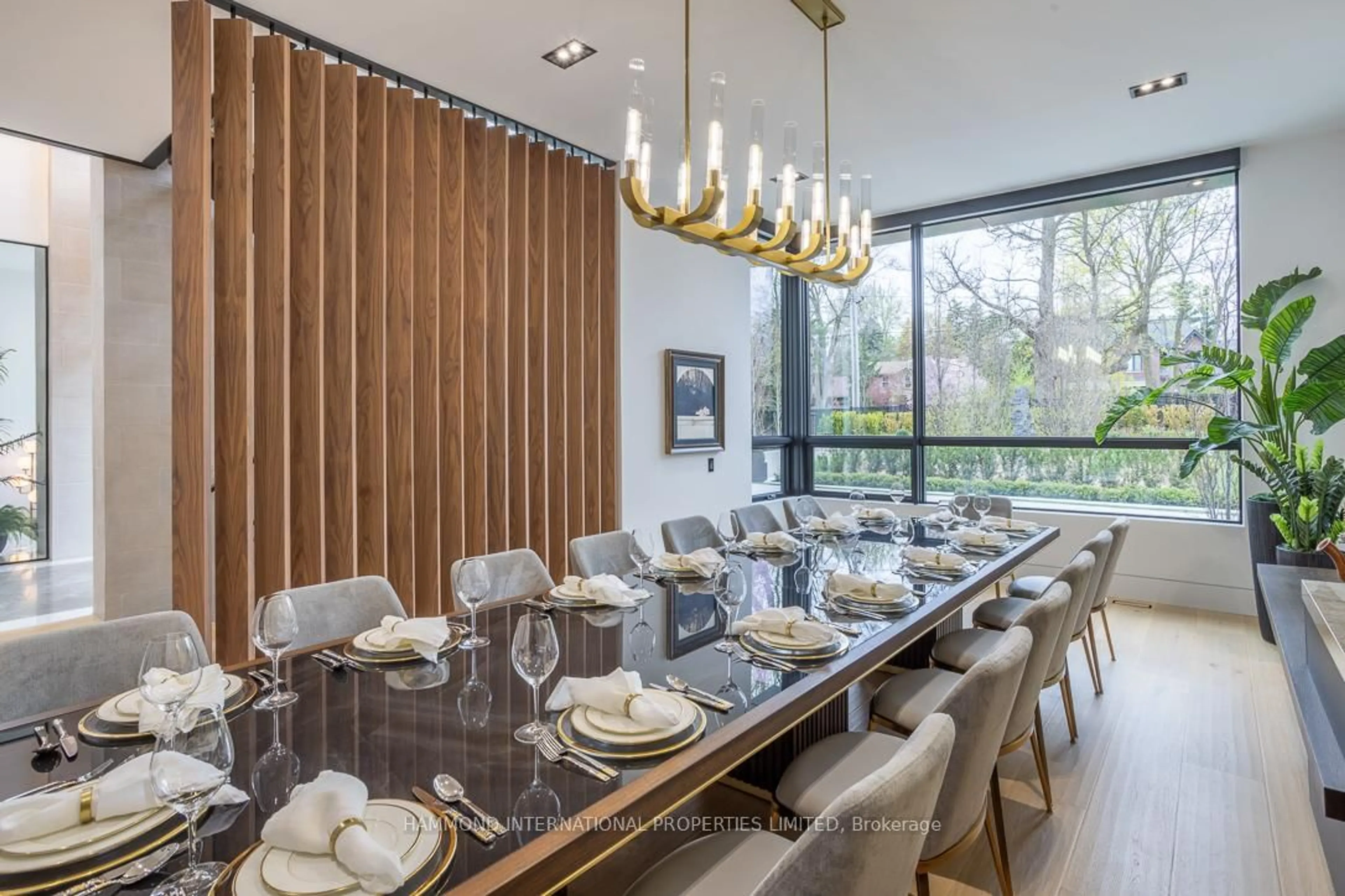 Dining room, wood/laminate floor for 113 Elgin St, Markham Ontario L3T 1W7