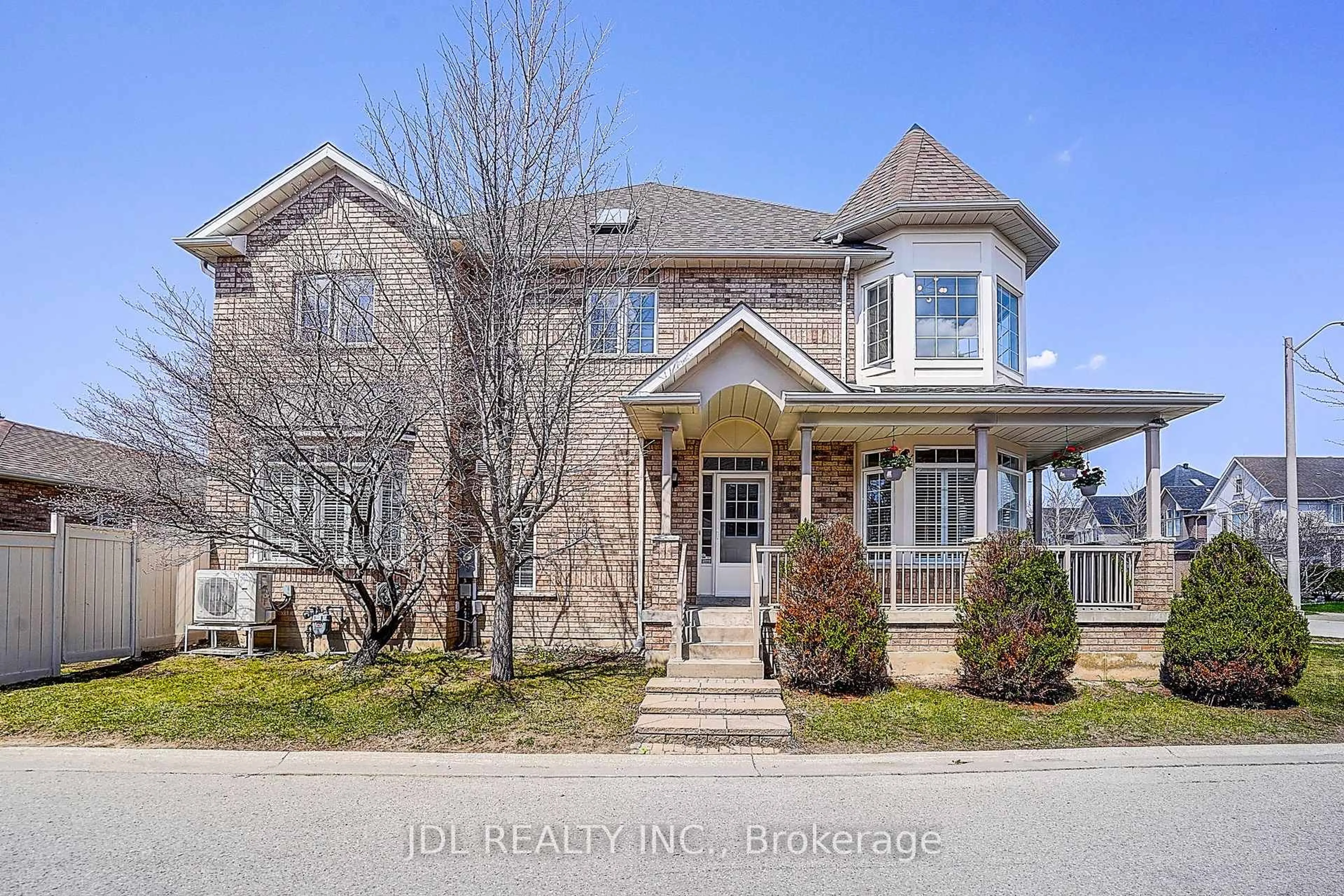 Home with brick exterior material, street for 2 Catalina Cres, Richmond Hill Ontario L4S 2G2