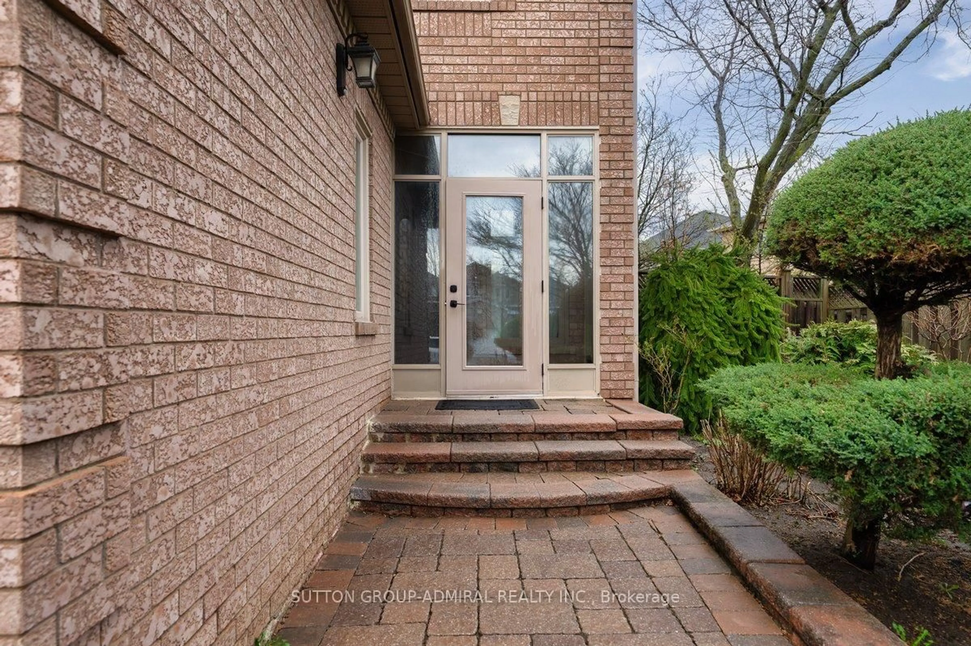 Home with brick exterior material, street for 126 Redondo Dr, Vaughan Ontario L4J 7S5