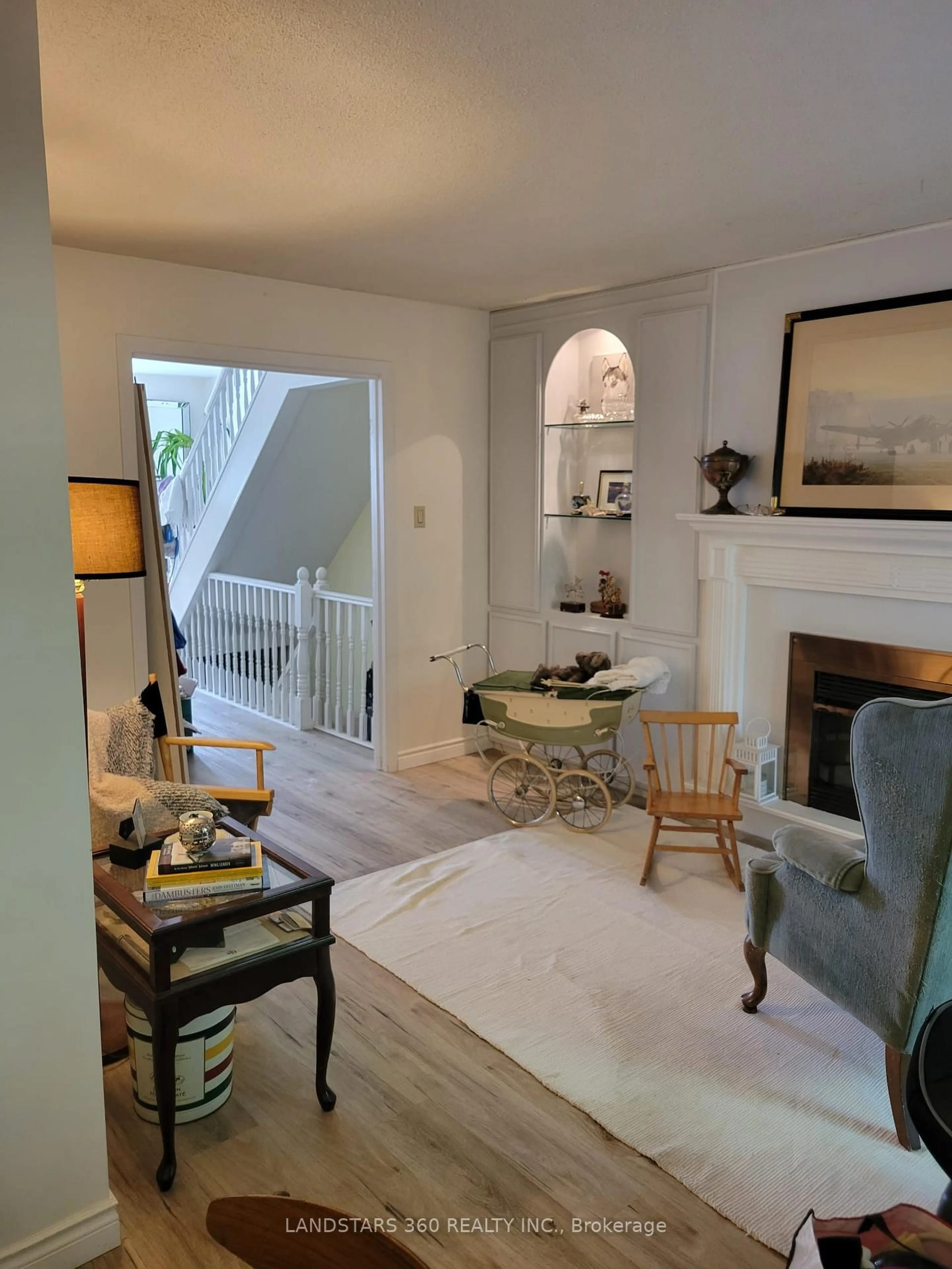 Living room with furniture, unknown for 6 Bowman Way #147, Markham Ontario L3T 4Z7