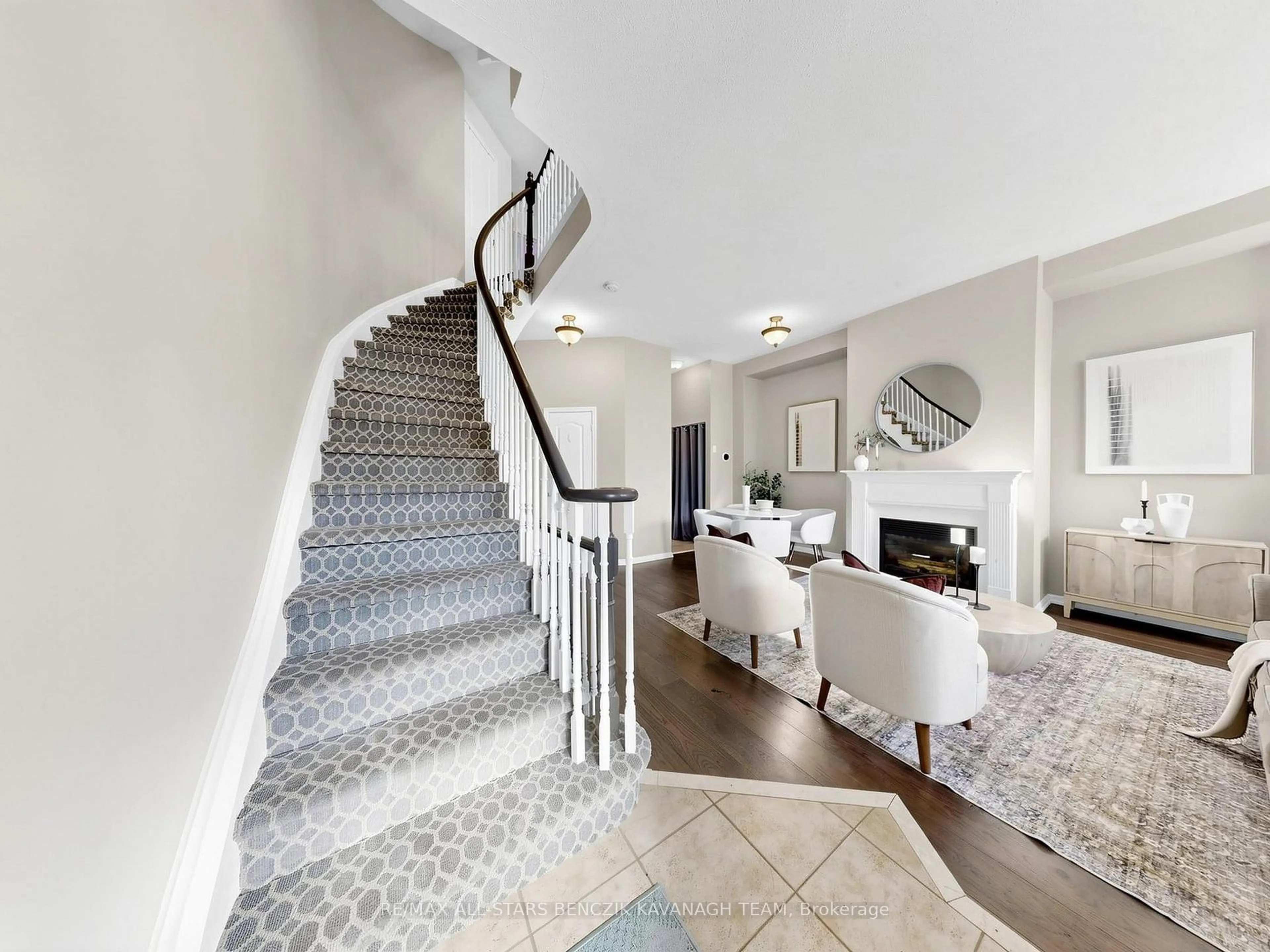 Unknown for 225 Walkerville Rd, Markham Ontario L6B 1C6