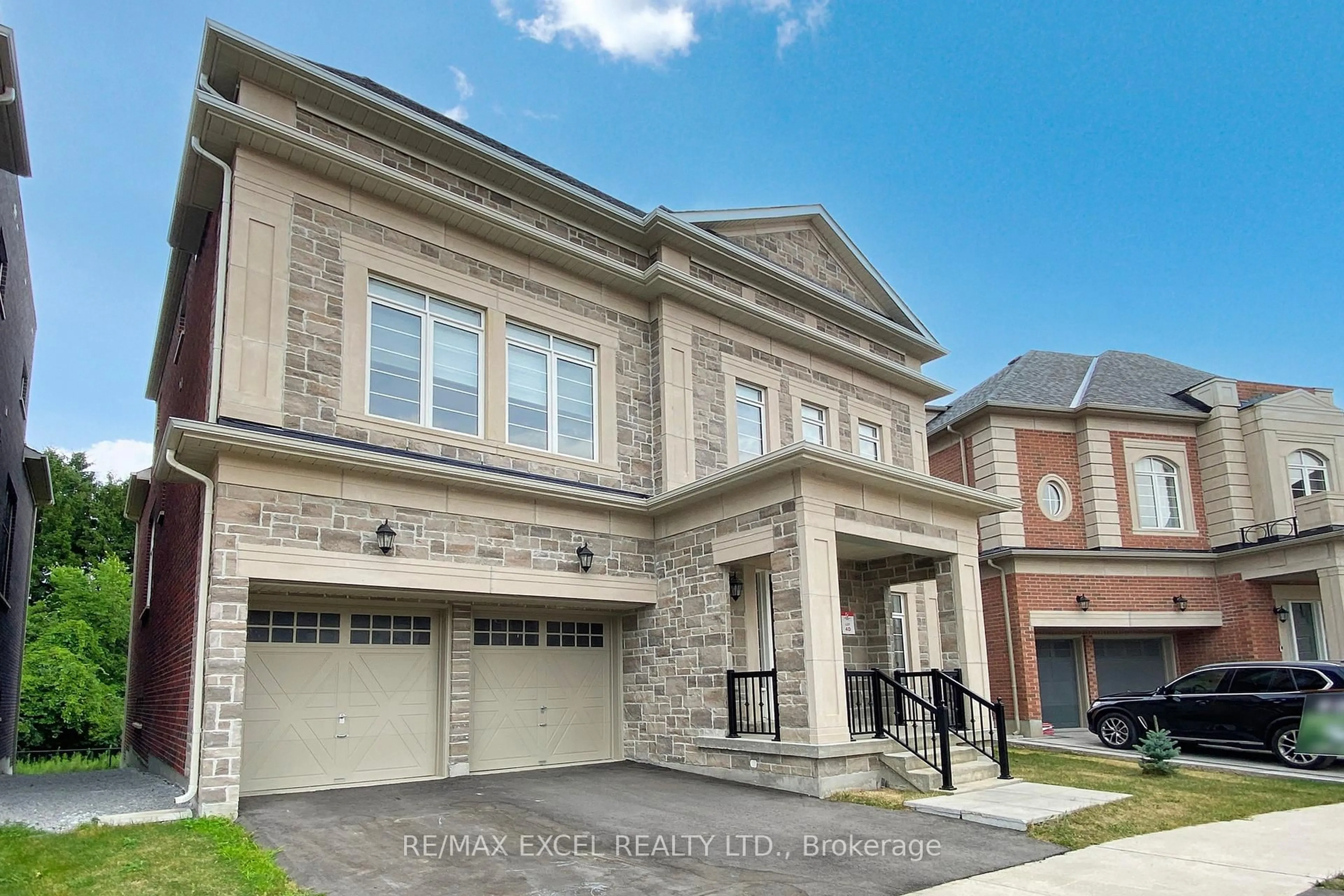 Home with brick exterior material, street for 29 Night Sky Crt, Richmond Hill Ontario L4C 2R4